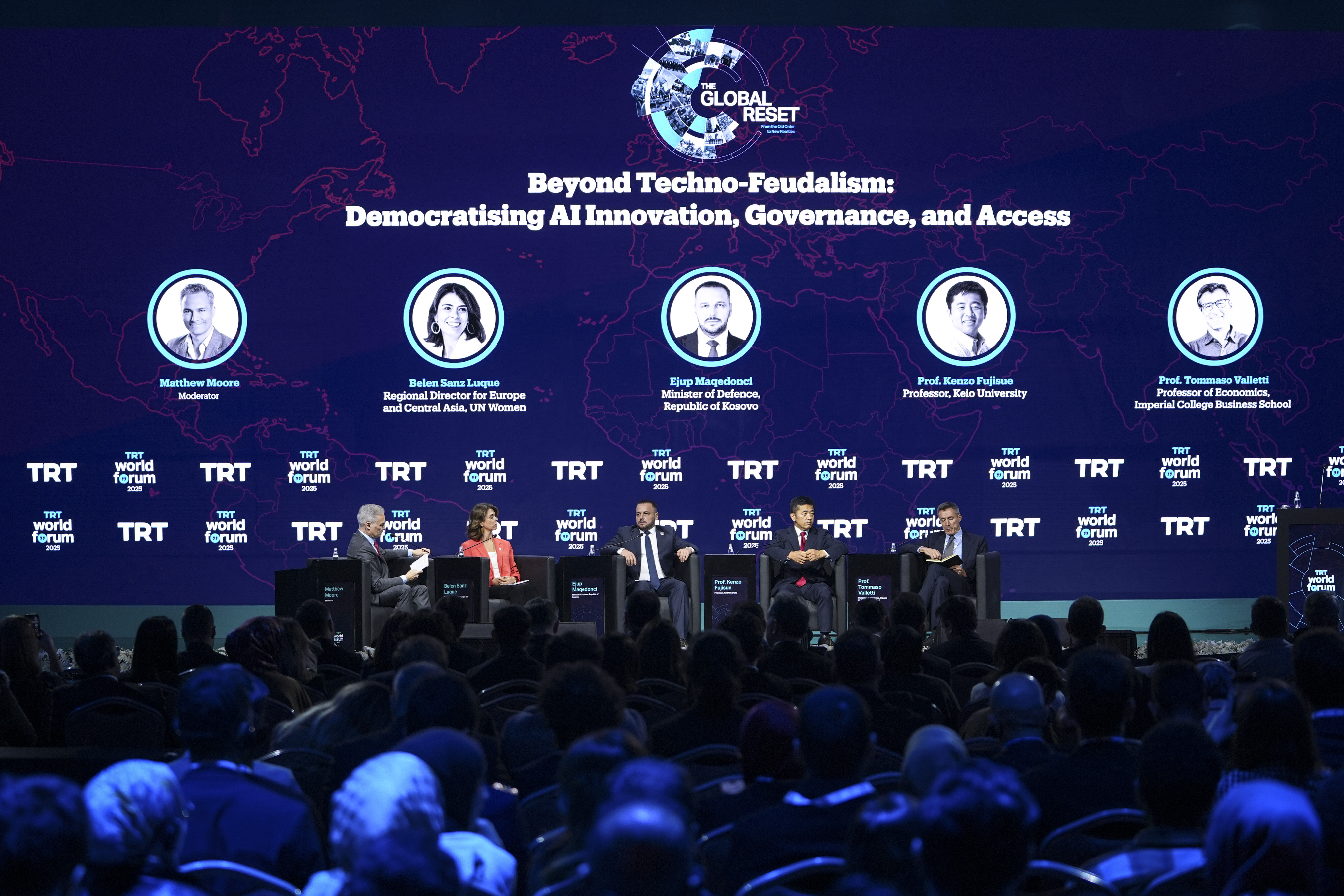 Dışişleri Bakanı Fidan, TRT World Forum 2025'te konuştu: