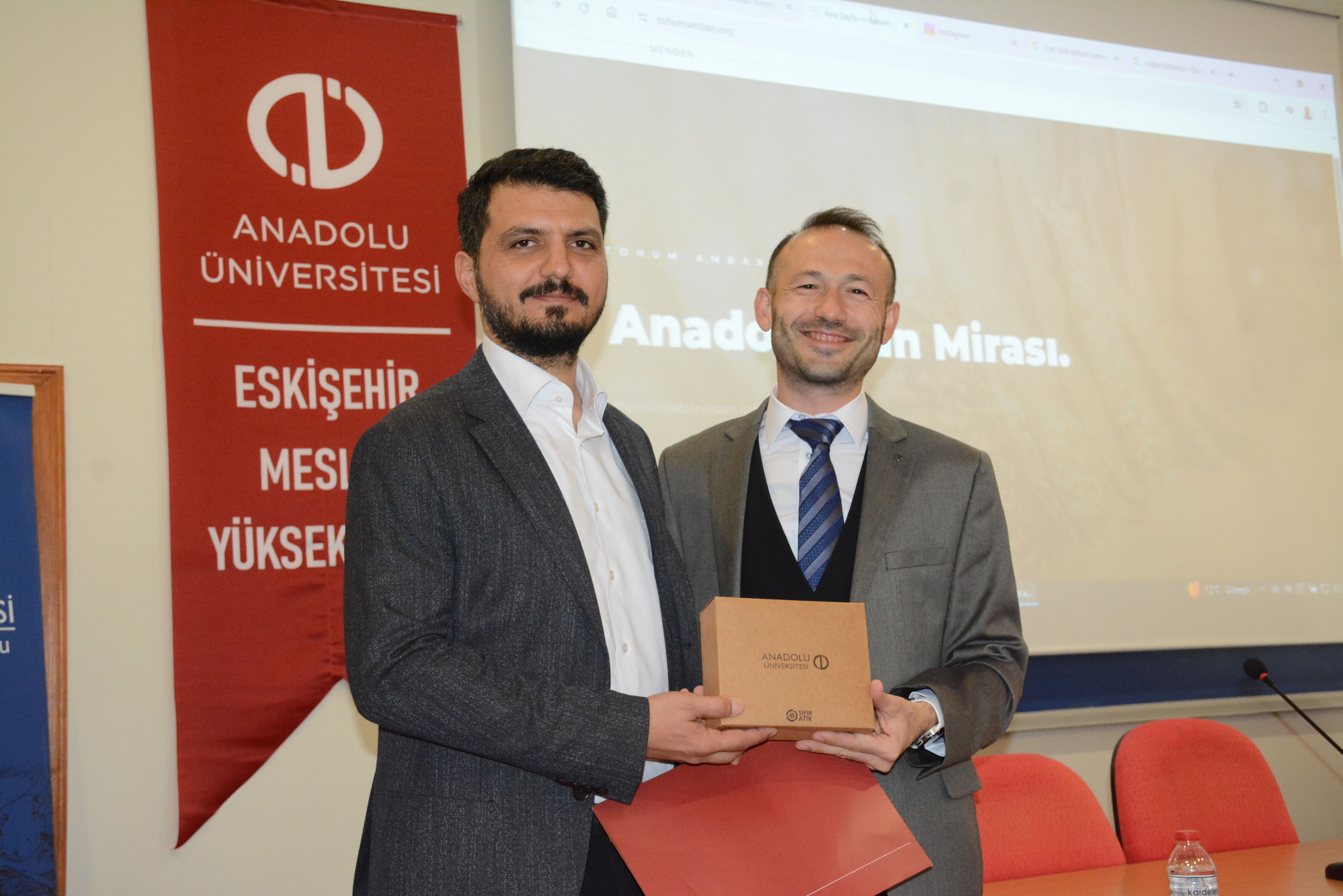 Anadolu Üniversitesi'nde 'sürdürülebilir mutfak' konuşuldu