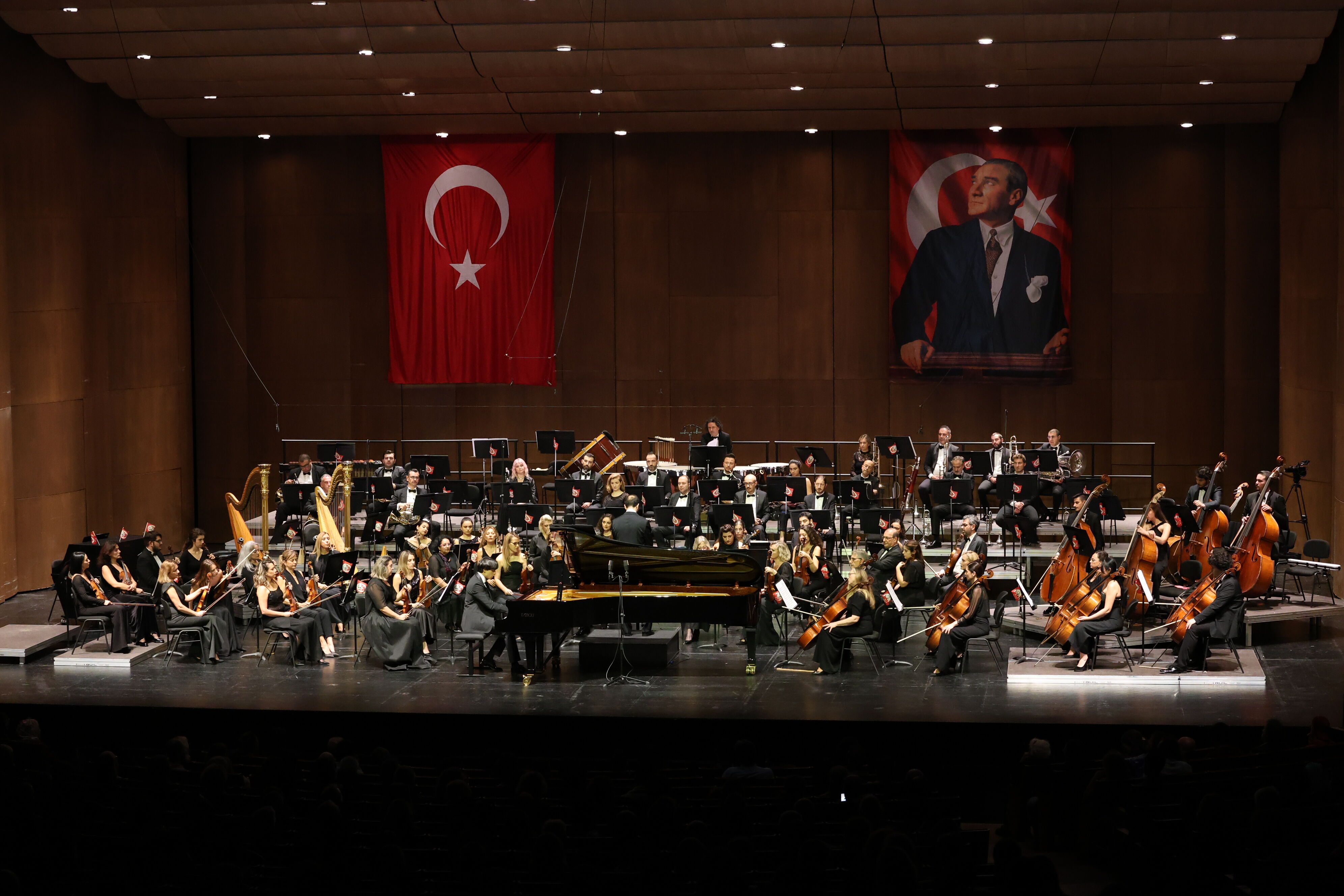 İDSO Cumhuriyet Bayramı Konseri ile 102. yılı kutladı