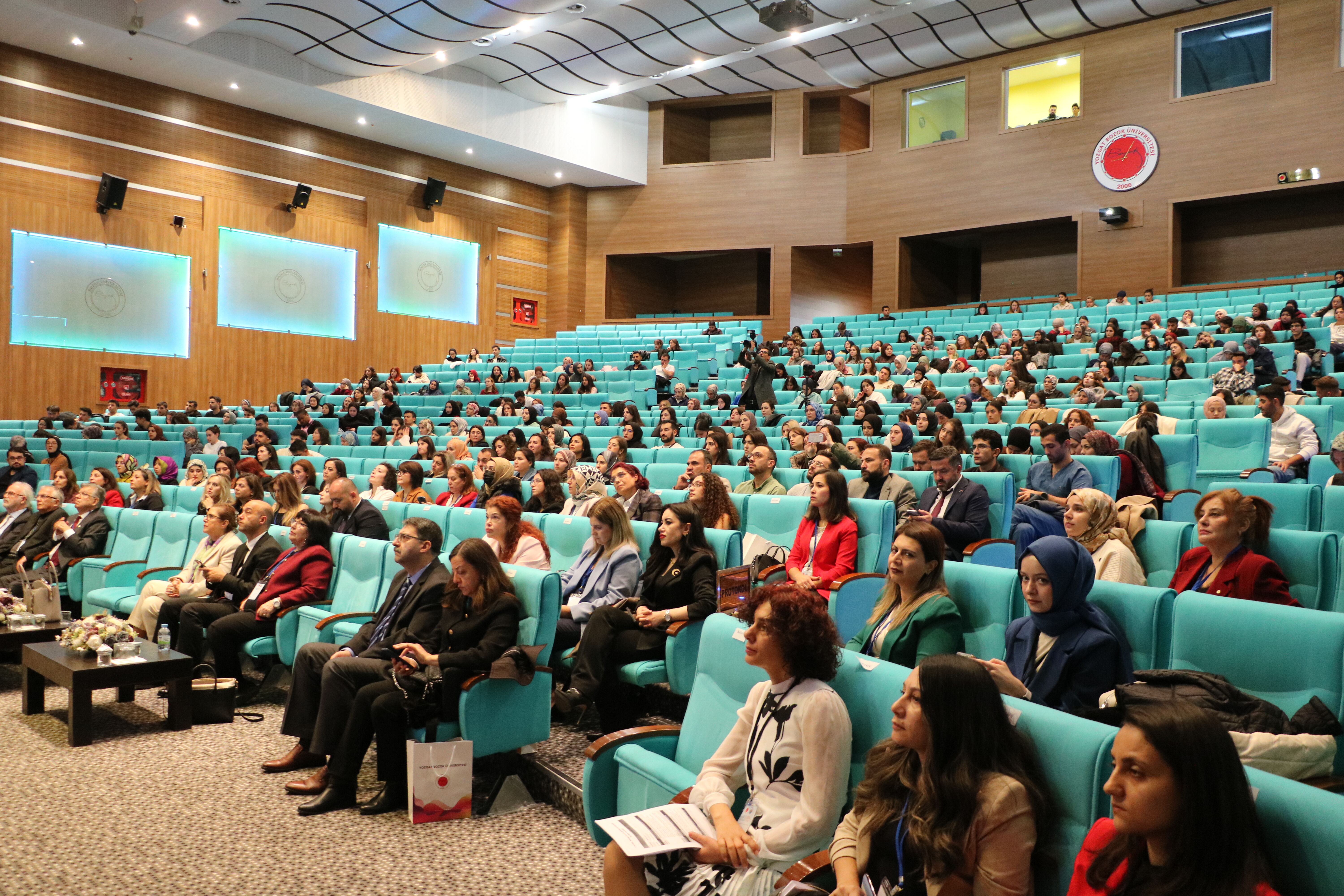 Yozgat'ta 1. Ulusal Rehabilitasyon Hemşireliği Kongresi başladı