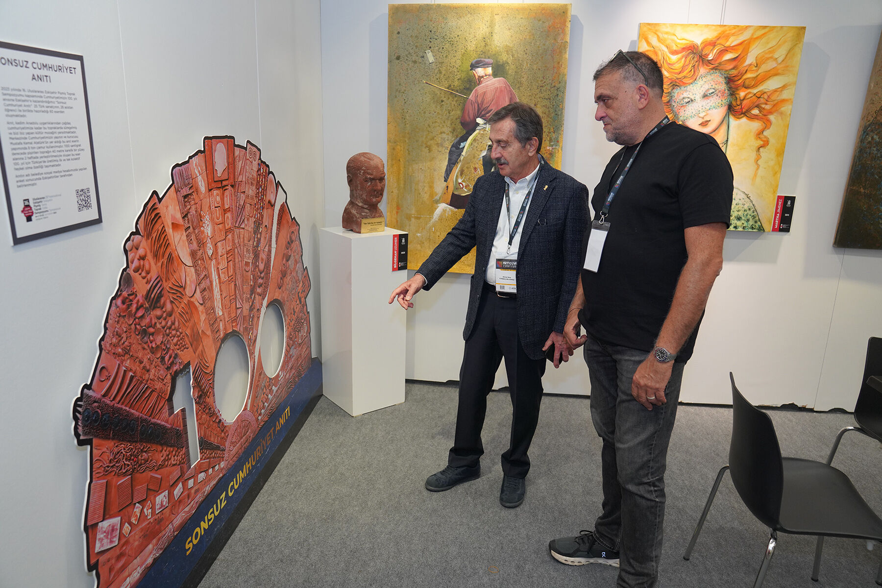 Tepebaşı’nın eserleri  Artnouva’da sergilendi