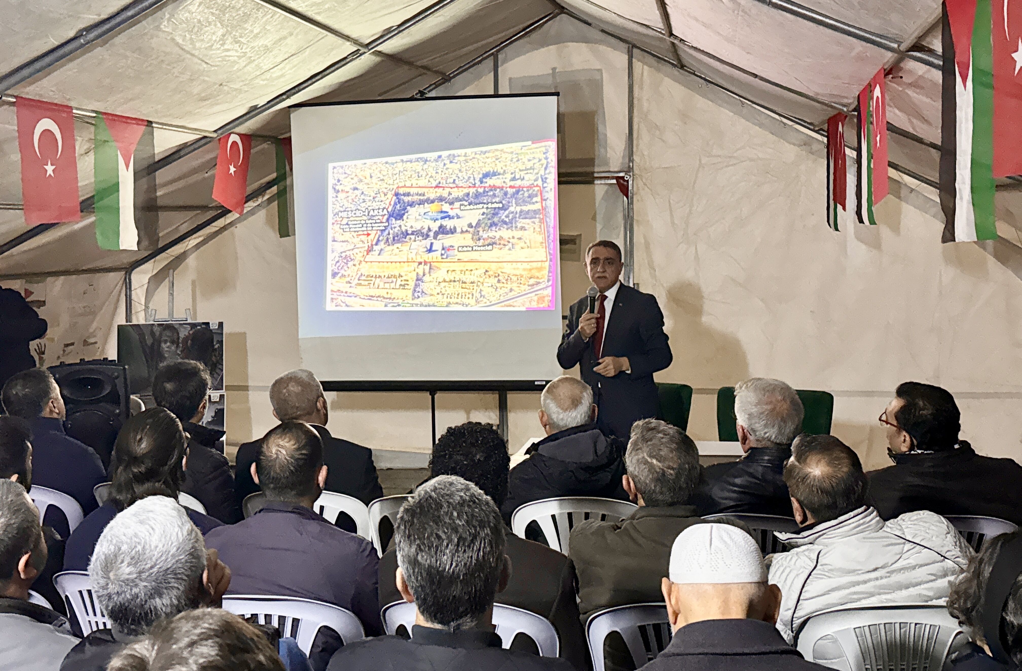 KAEÜ Rektörü Karahocagil, 'Kudüs Konuşmaları' programına katıldı