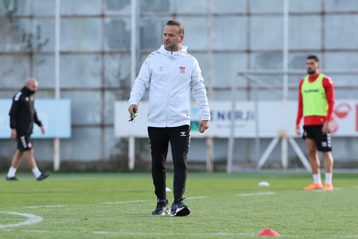 Sivasspor, Atakaş Hatayspor maçının hazırlıklarına devam etti
