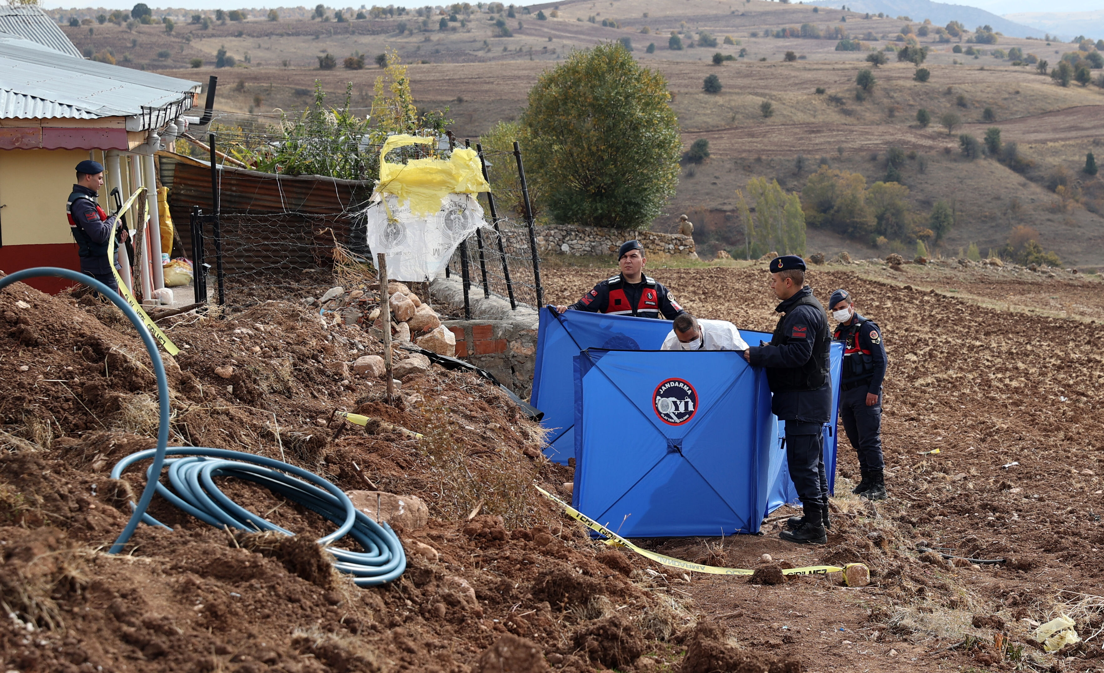 Sivas'ta arazi anlaşmazlığı nedeniyle çıkan silahla kavgada 1 kişi öldü