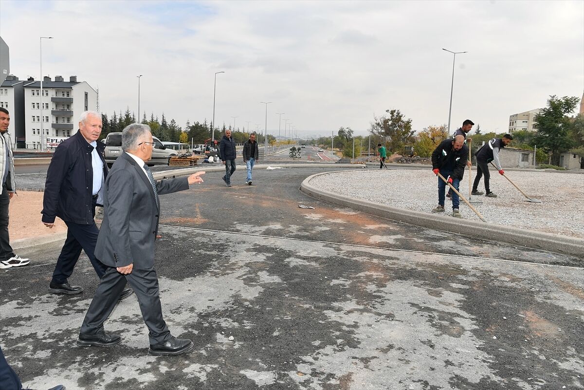 Başkan Büyükkılıç, Meteoroloji Kavşağı'nı inceledi
