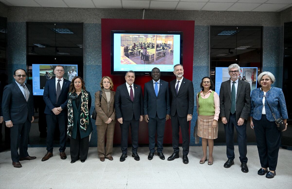 Ankara'da BM 80. Yıl Dönümü Fotoğraf Sergisi açıldı