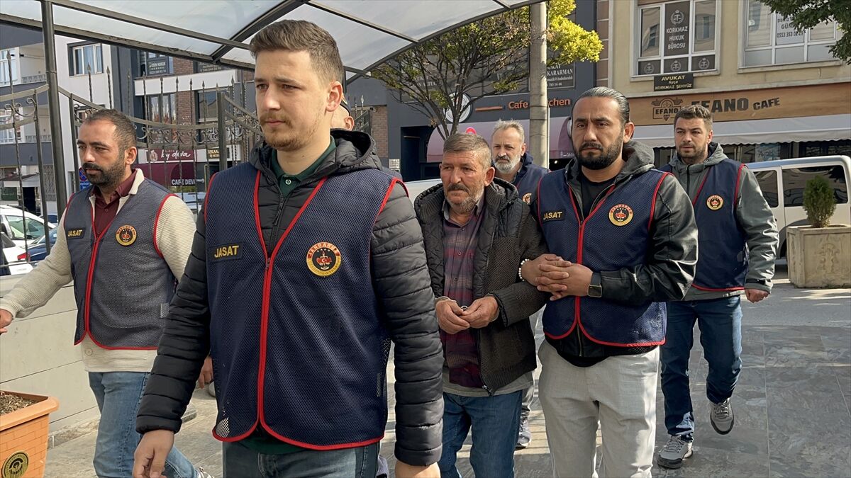 GÜNCELLEME - Eskişehir'de 14 yıldır kayıp olan kardeşini öldürdüğü belirlenen zanlı tutuklandı