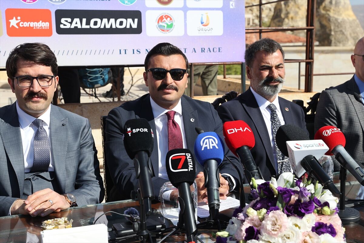 Salomon Kapadokya Ultra Trail Koşusu'na katılacak elit sporcular tanıtıldı