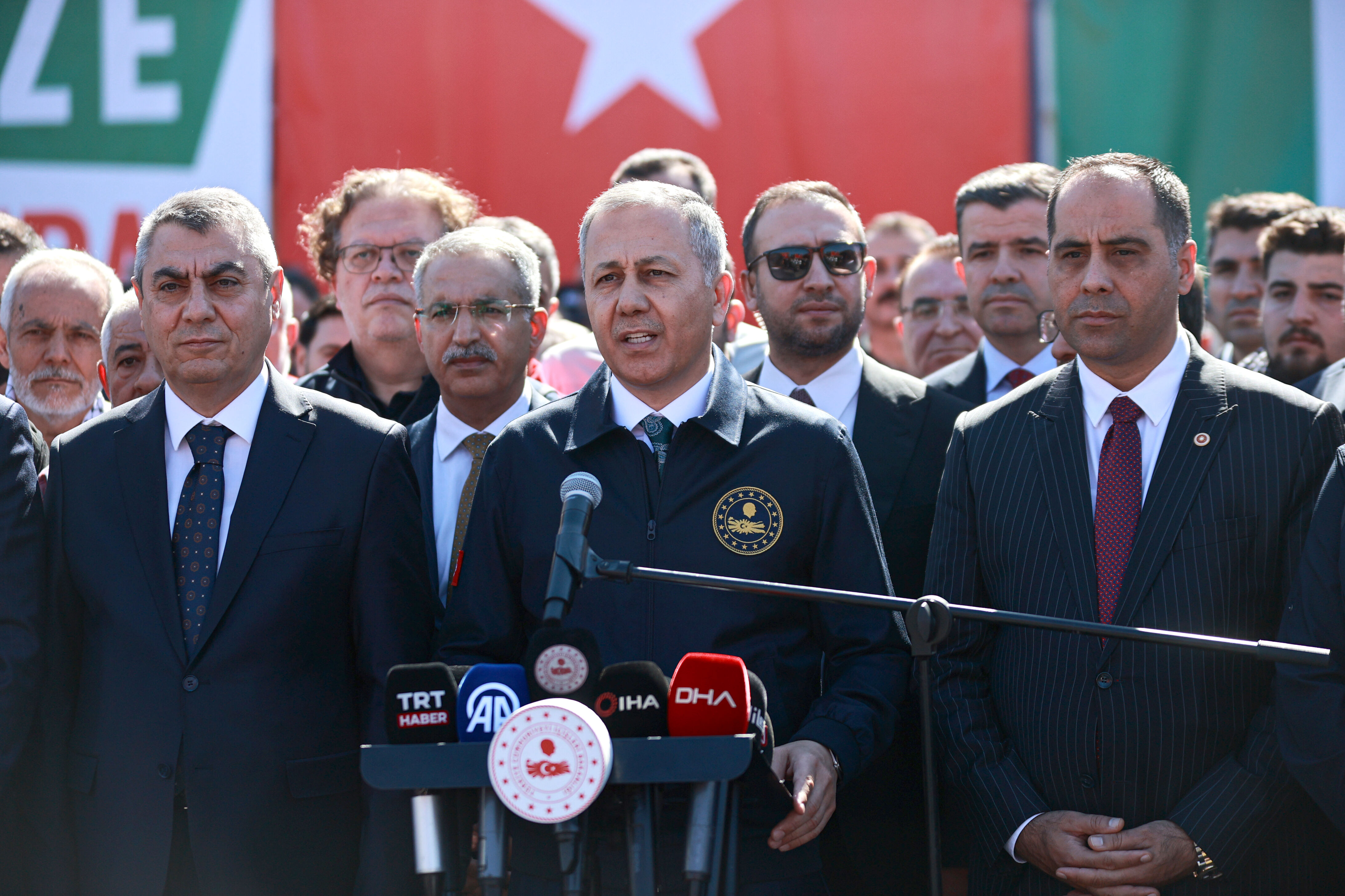 Bakan Yerlikaya, '17. İyilik Gemisi ile Türkiye İnsanlık Adına Gazze'nin Yanında' programında konuştu: