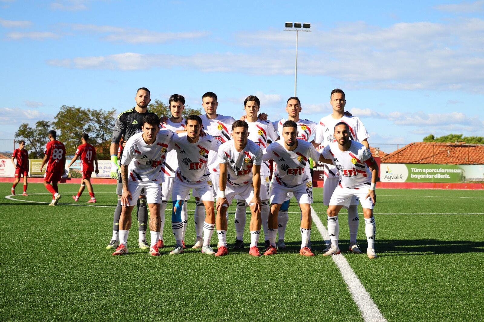 Eskişehirspor 3 Puanı Ayvalık’ta Bıraktı