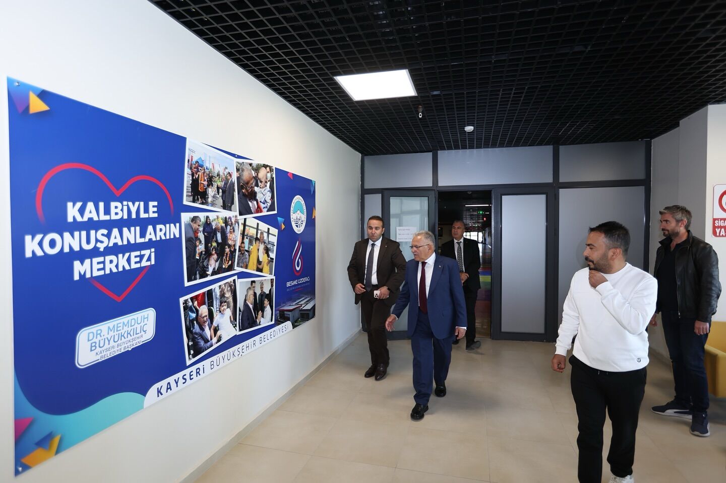 Başkan Büyükkılıç, Besime Özderici Engelsiz Yaşam Merkezi'ni ziyaret etti
