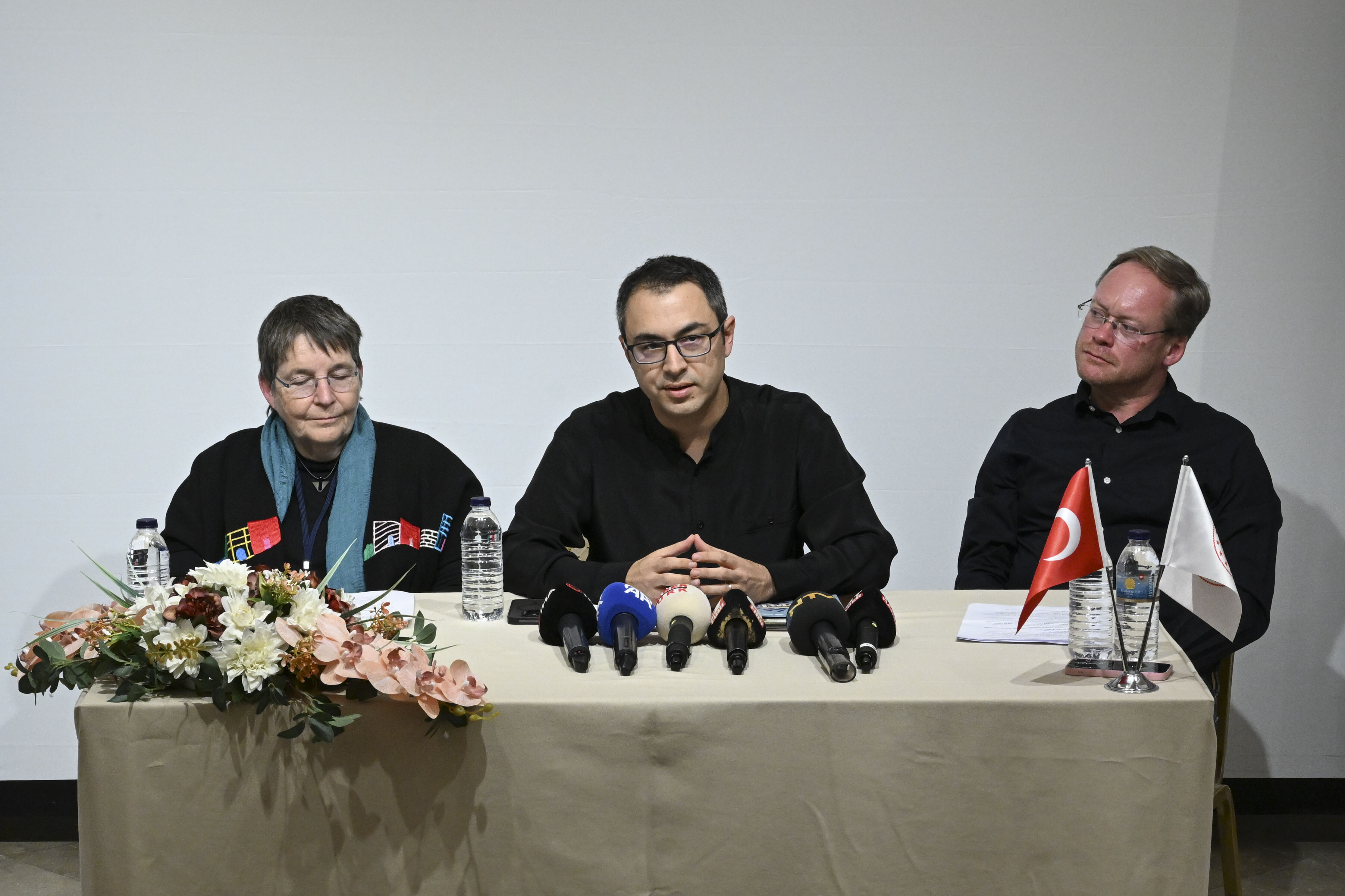 Devlet Çoksesli Korosu Daimi Şefi Erdem, yeni sanat sezonunu tanıttı: