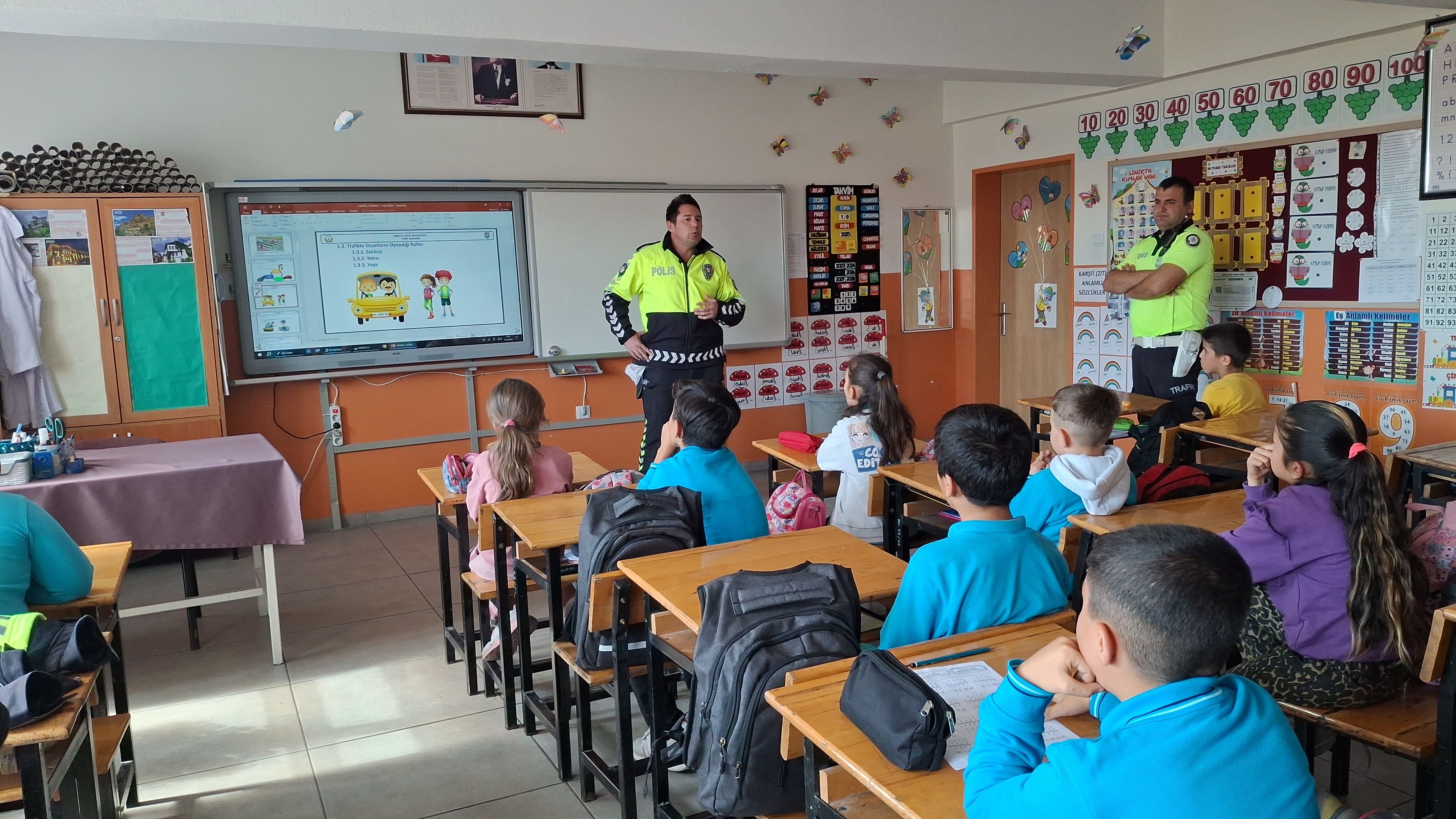 Beypazarı'nda öğrencilere trafik eğitim