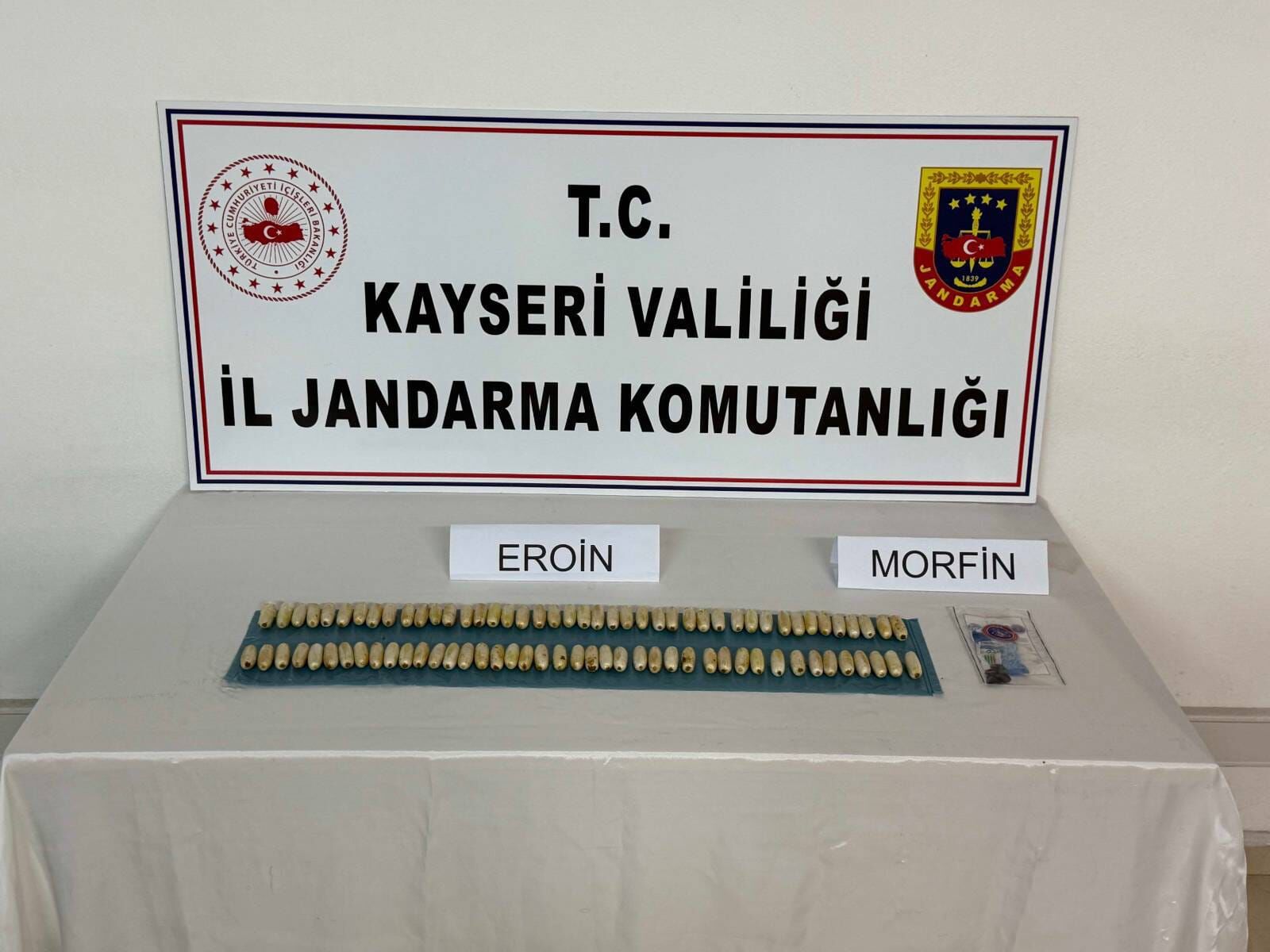 Kayseri'de mide ve bağırsaklarında eroin ele geçirilen zanlı yakalandı