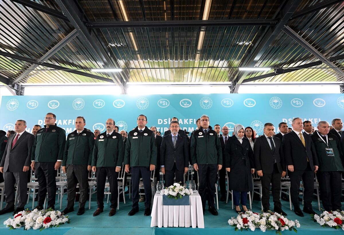 Bakan Yumaklı, ormanlar için 'yeşil vatan' seferberliği başlatılacağını bildirdi:
