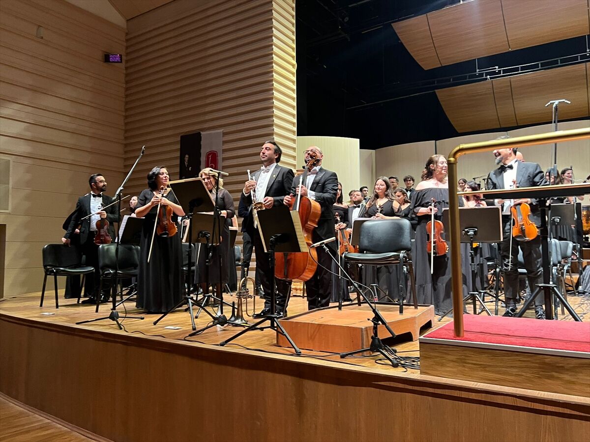 Hacettepe Üniversitesi Senfoni Orkestrası, yeni konser sezonunu açtı