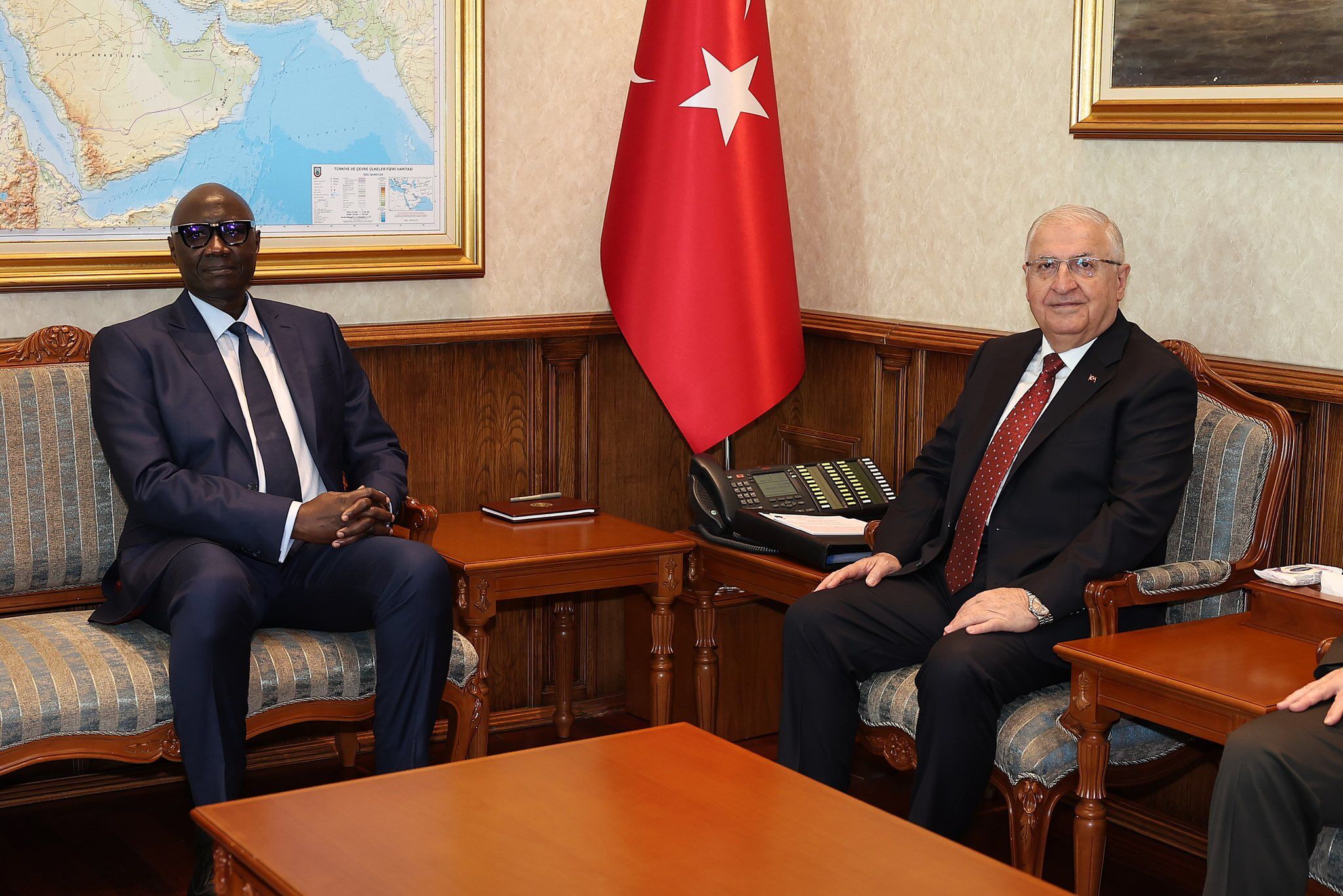 Milli Savunma Bakanı Güler, Senegalli mevkidaşı Diop ile görüştü