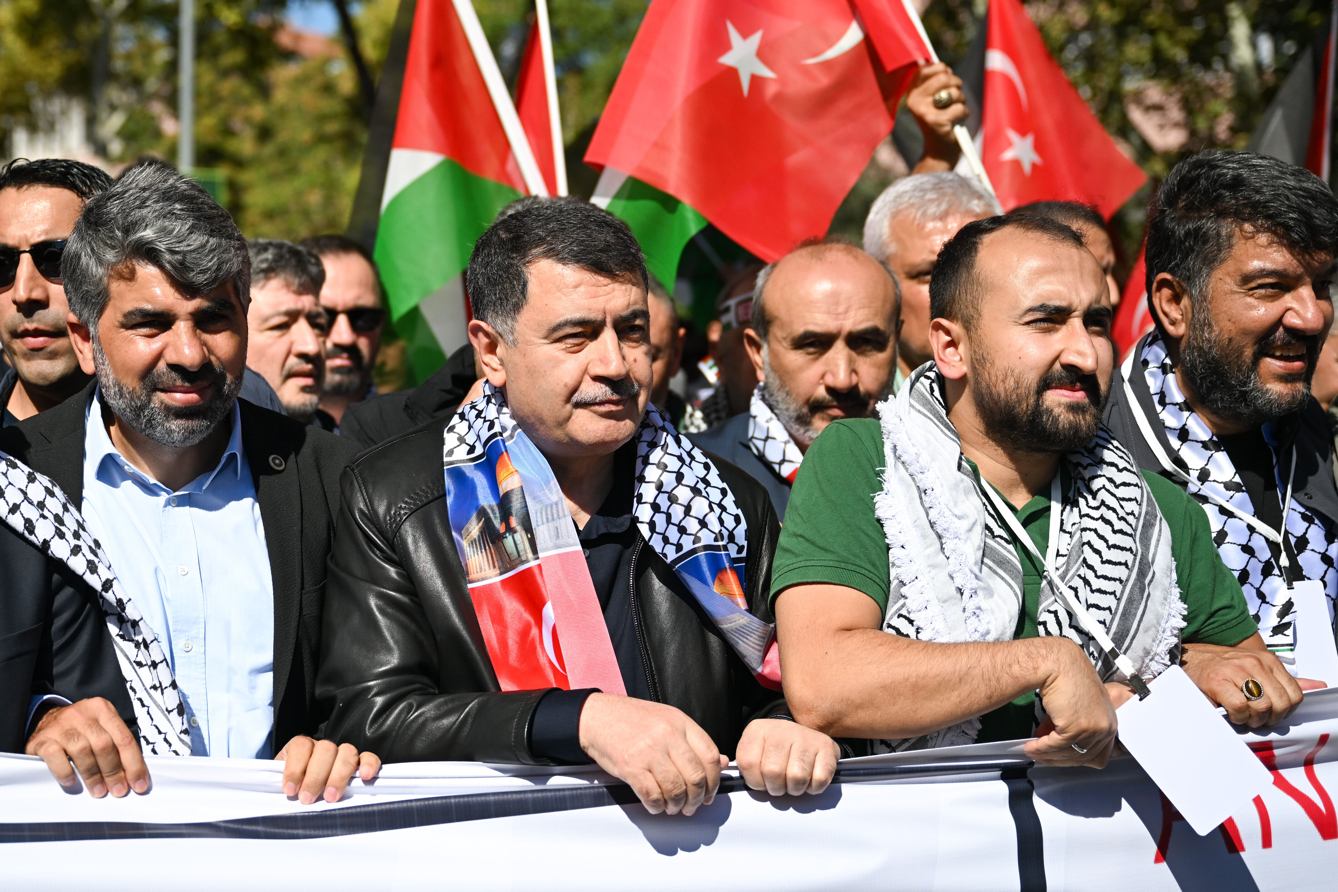 Ankara'da 'Gazze Kararlılık Yürüyüşü' yapıldı