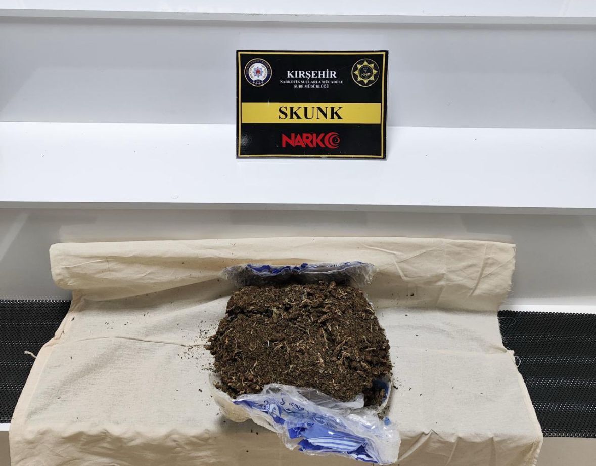 Kırşehir'de 1 kilo 600 gram uyuşturucu ele geçirildi