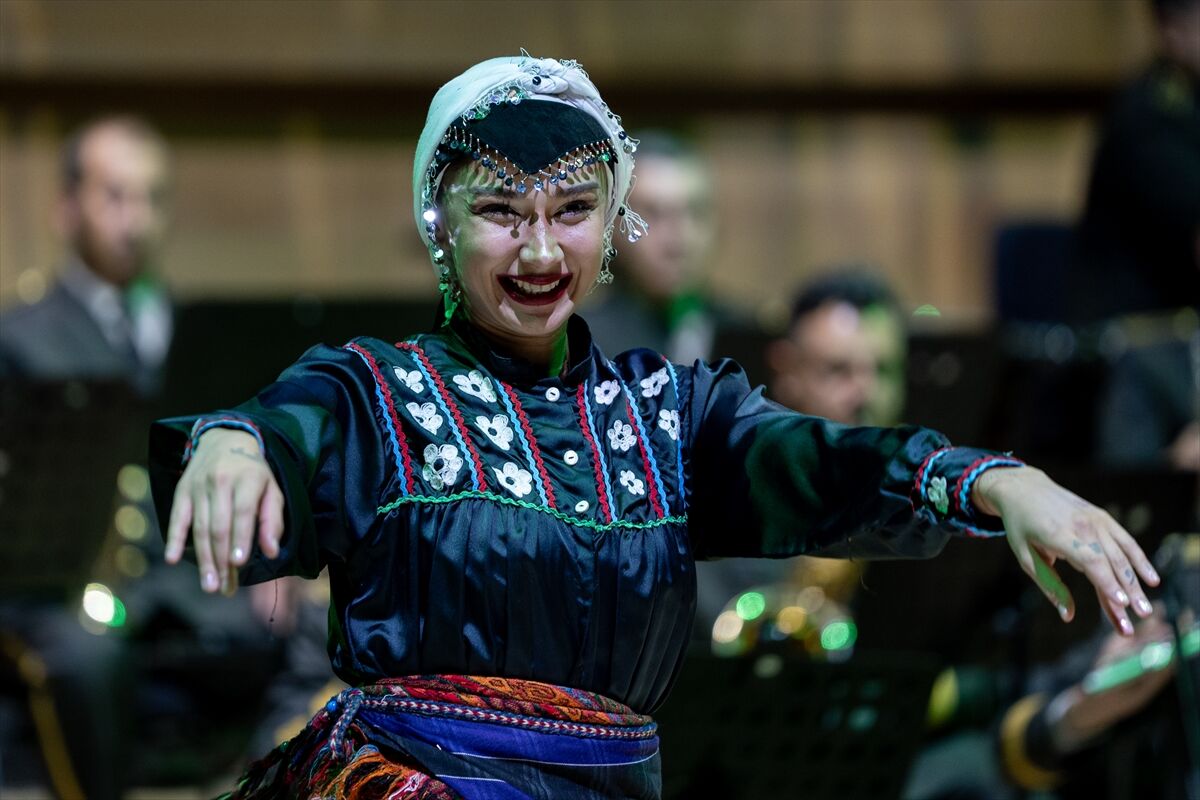 Ankara Kültür Yolu Festivali kapsamında TSK Armoni Mızıkası Komutanlığı konser verdi