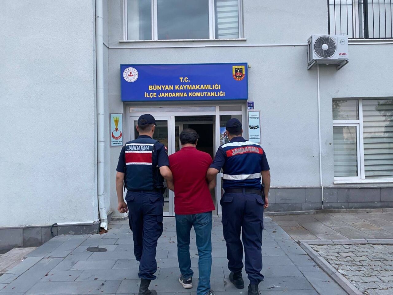Kayseri'de firari FETÖ hükümlüsü yakalandı