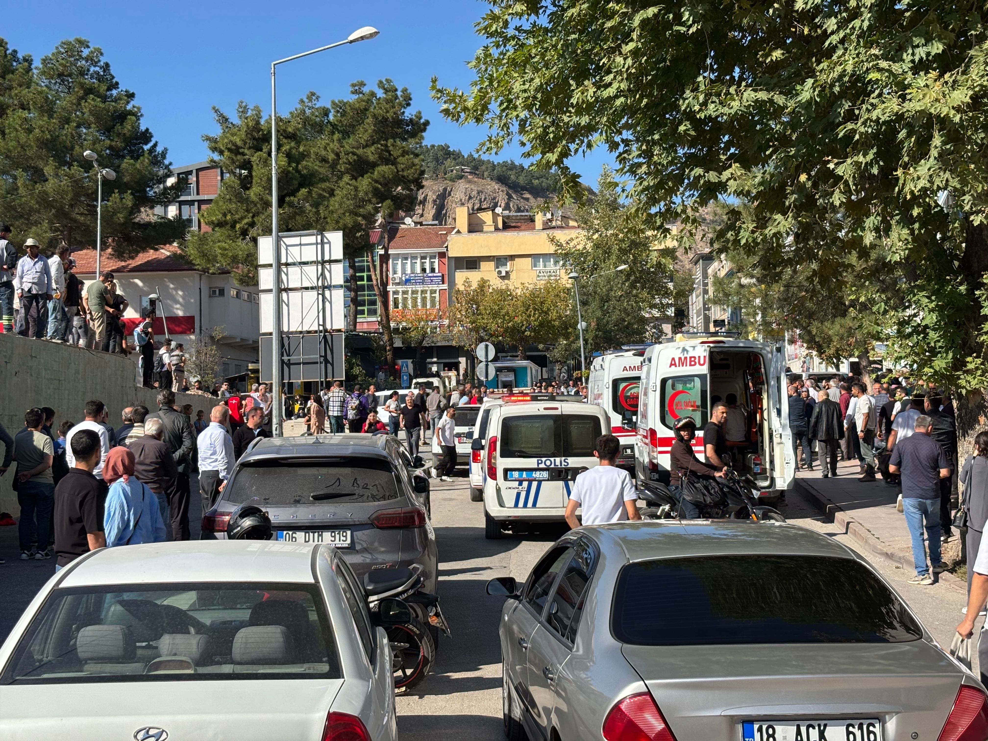Çankırı'da bıçaklı kavgada 3 kişi yaralandı