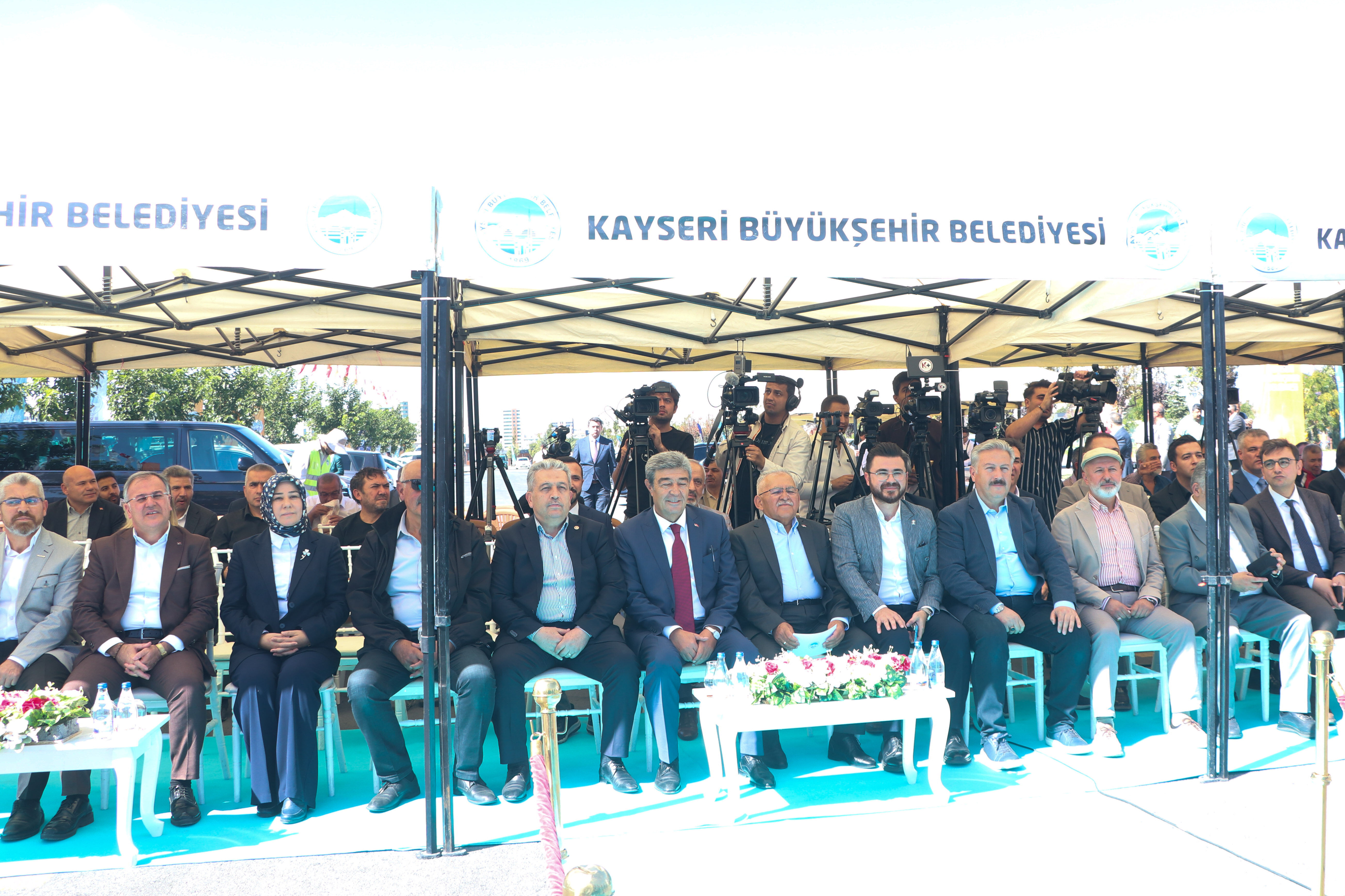 Kayseri Büyükşehir Belediyesinin araç filosuna 520 milyon TL değerinde 38 araç alındı
