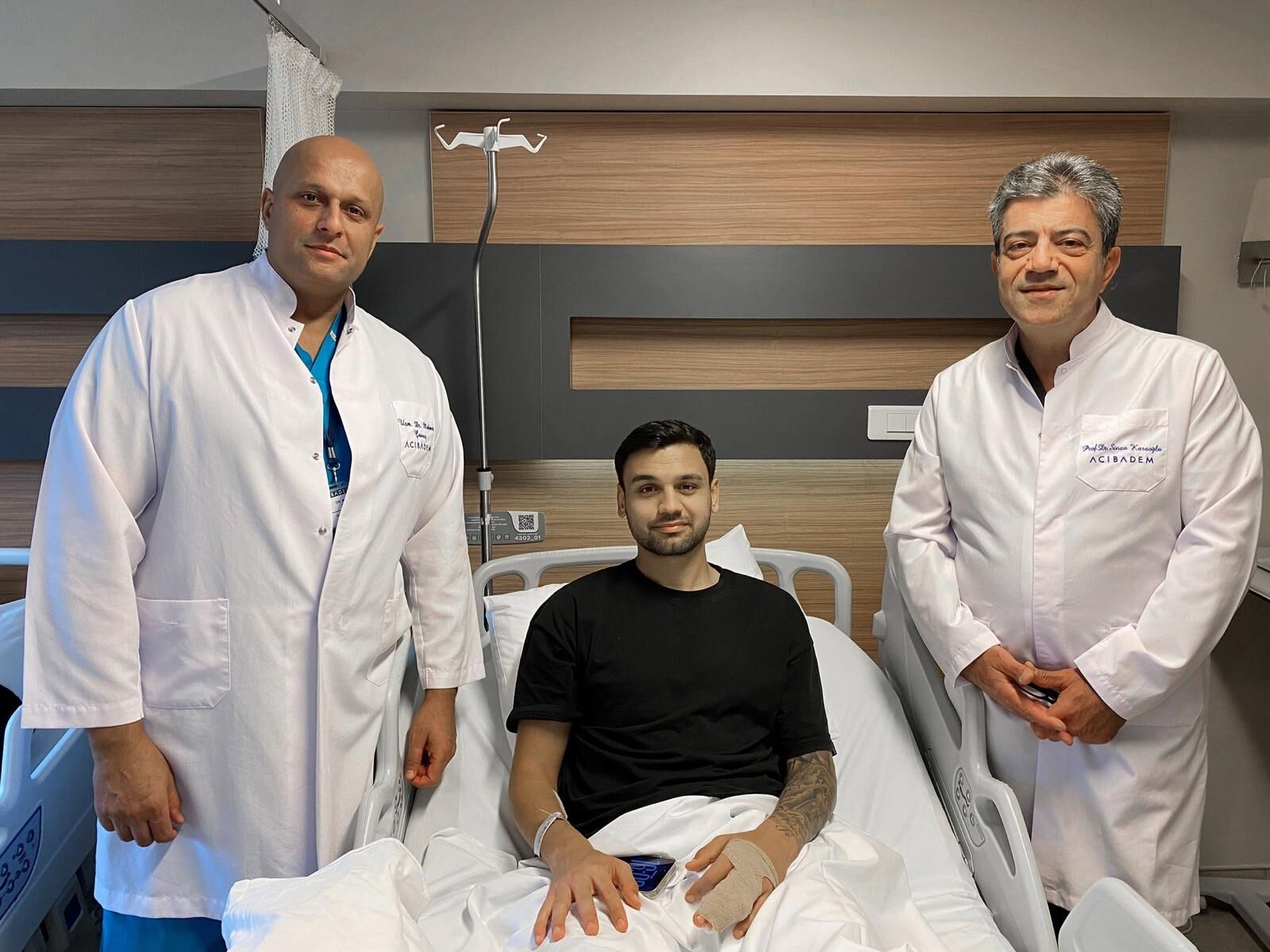 Sivasspor'da Çağlayan Menderes sol elindeki kırık nedeniyle ameliyat edildi