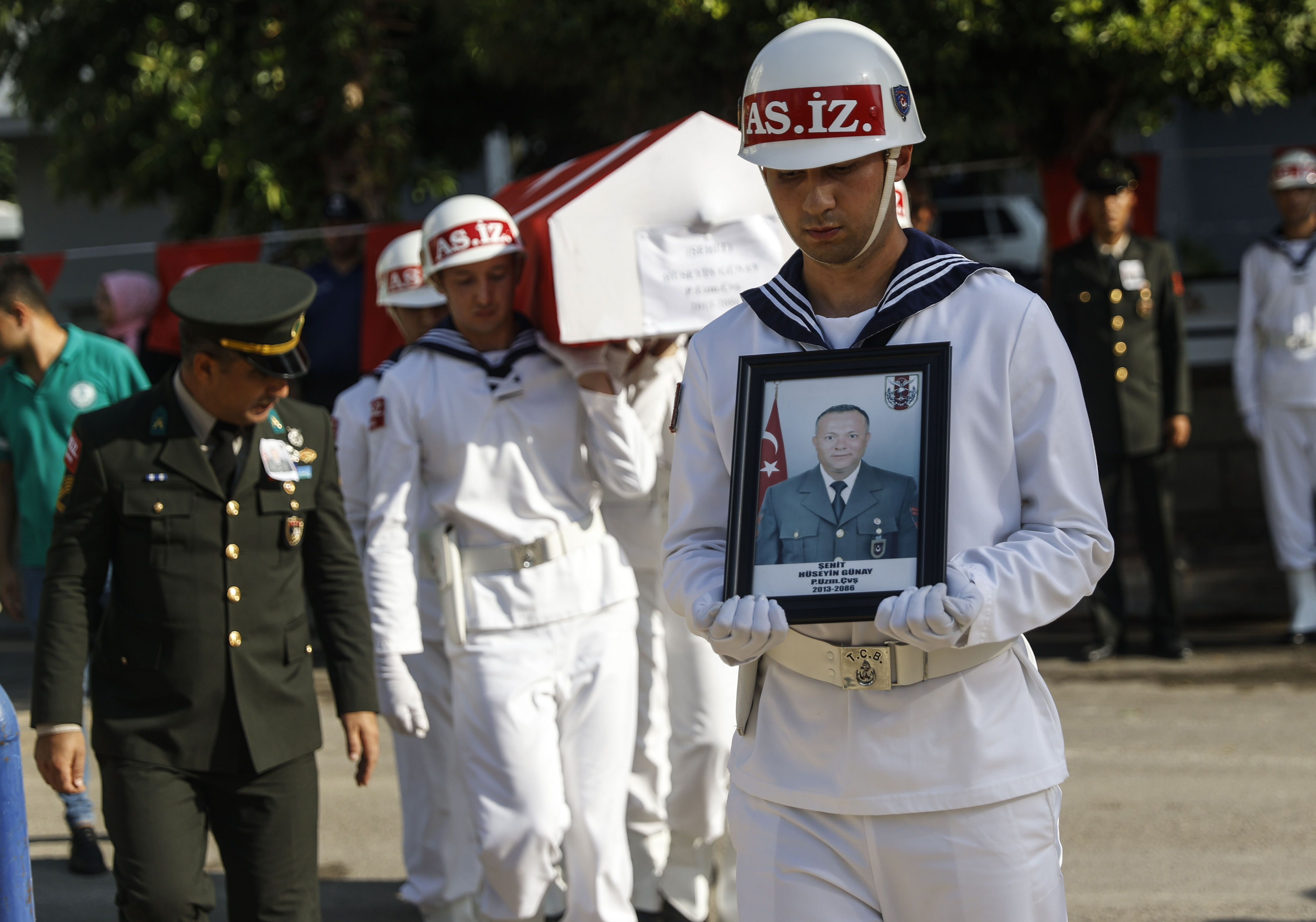 Şehit Piyade Uzman Çavuş Hüseyin Günay'ın cenazesi Mersin'de defnedildi