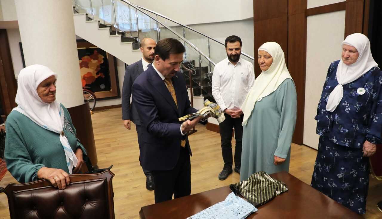Karatay Belediye Başkanı Kılca, Bosna Hersek'ten gelen şehit annelerini ağırladı