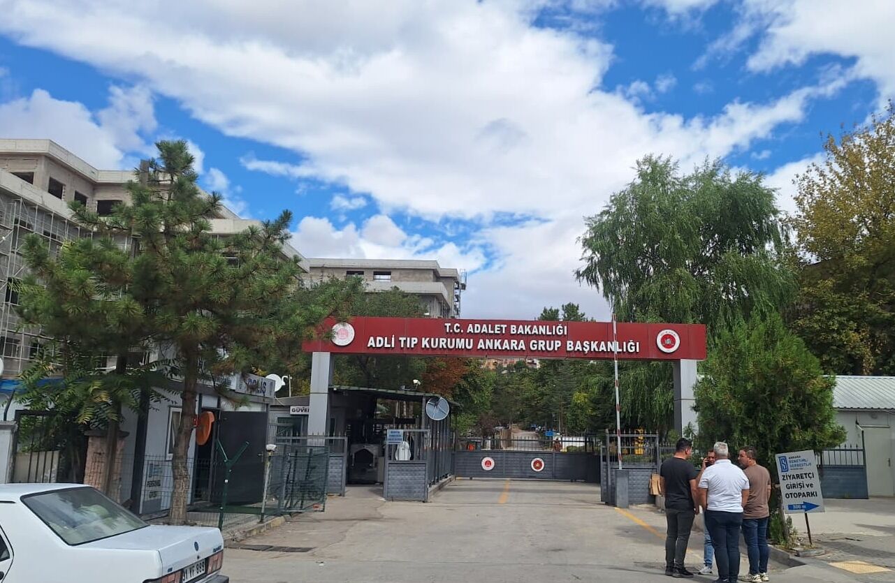 Başkentte apartmanın 13. katından düşen çocuk hayatını kaybetti