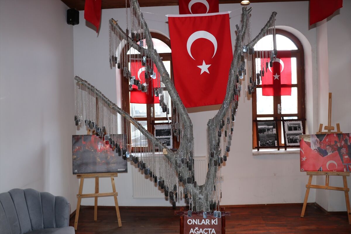 Yozgat'ta 'Şehadetin Başladığı Noktadan Sonsuzluğa' sergisi açıldı