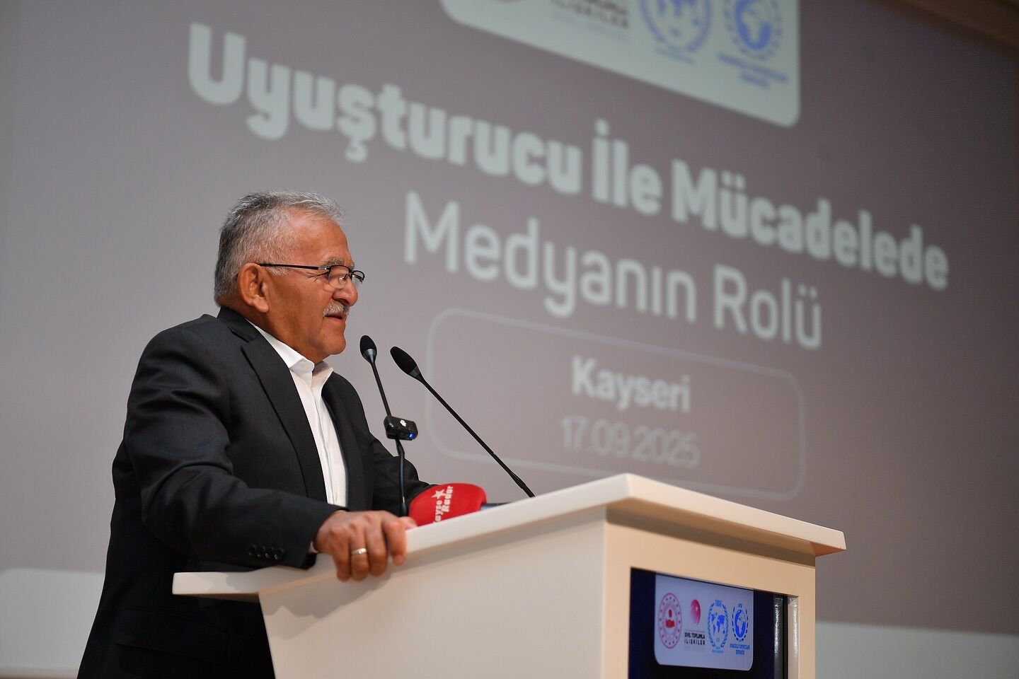 Kayseri'de 'Uyuşturucu ile Mücadelede Medyanın Rolü' konulu panel düzenlendi