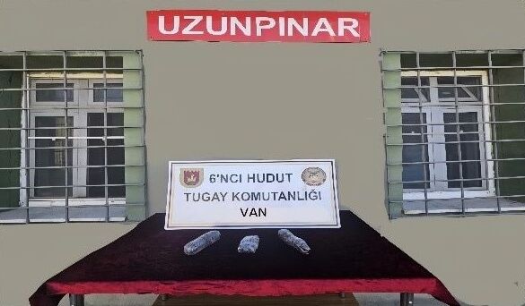 İran sınırında 14 kilo 342 gram uyuşturucu ele geçirildi