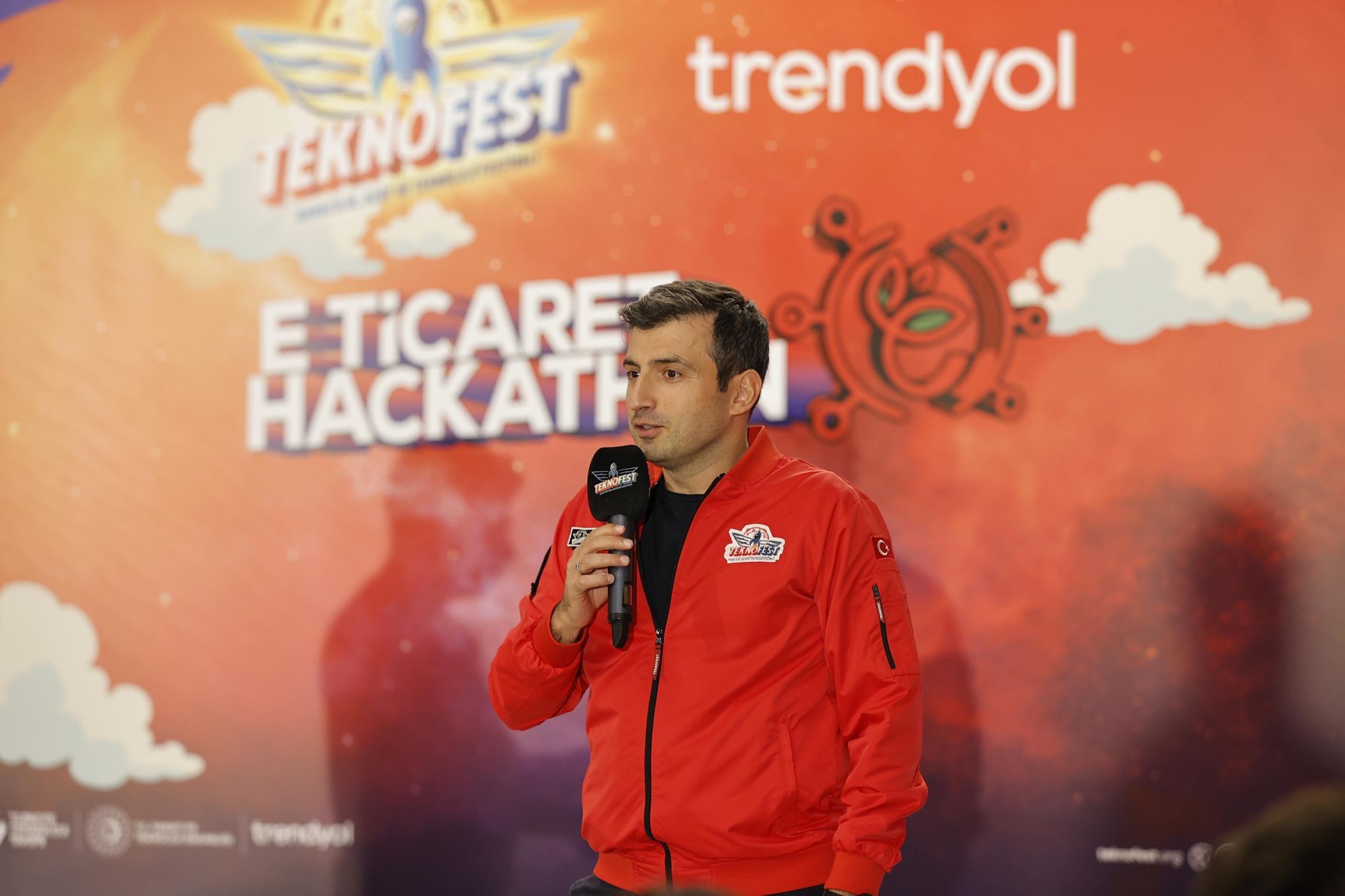 Trendyol TEKNOFEST E-Ticaret Hackathonu'nda ödüller sahiplerini buldu