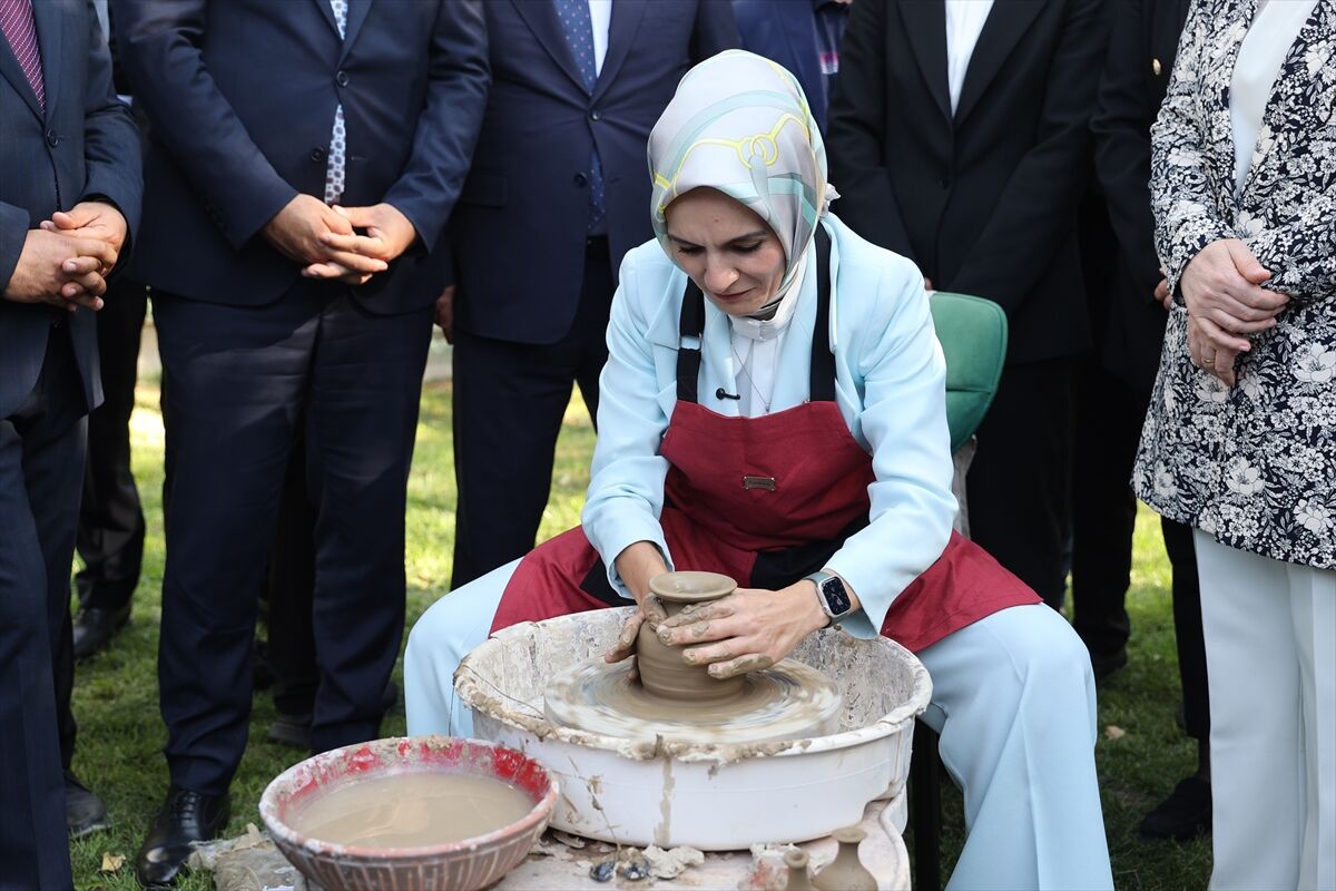 Bakan Göktaş 'İç Anadolu Bölgesi Kadın Hizmetleri Bölgesel İstişare Toplantısı'nda konuştu: