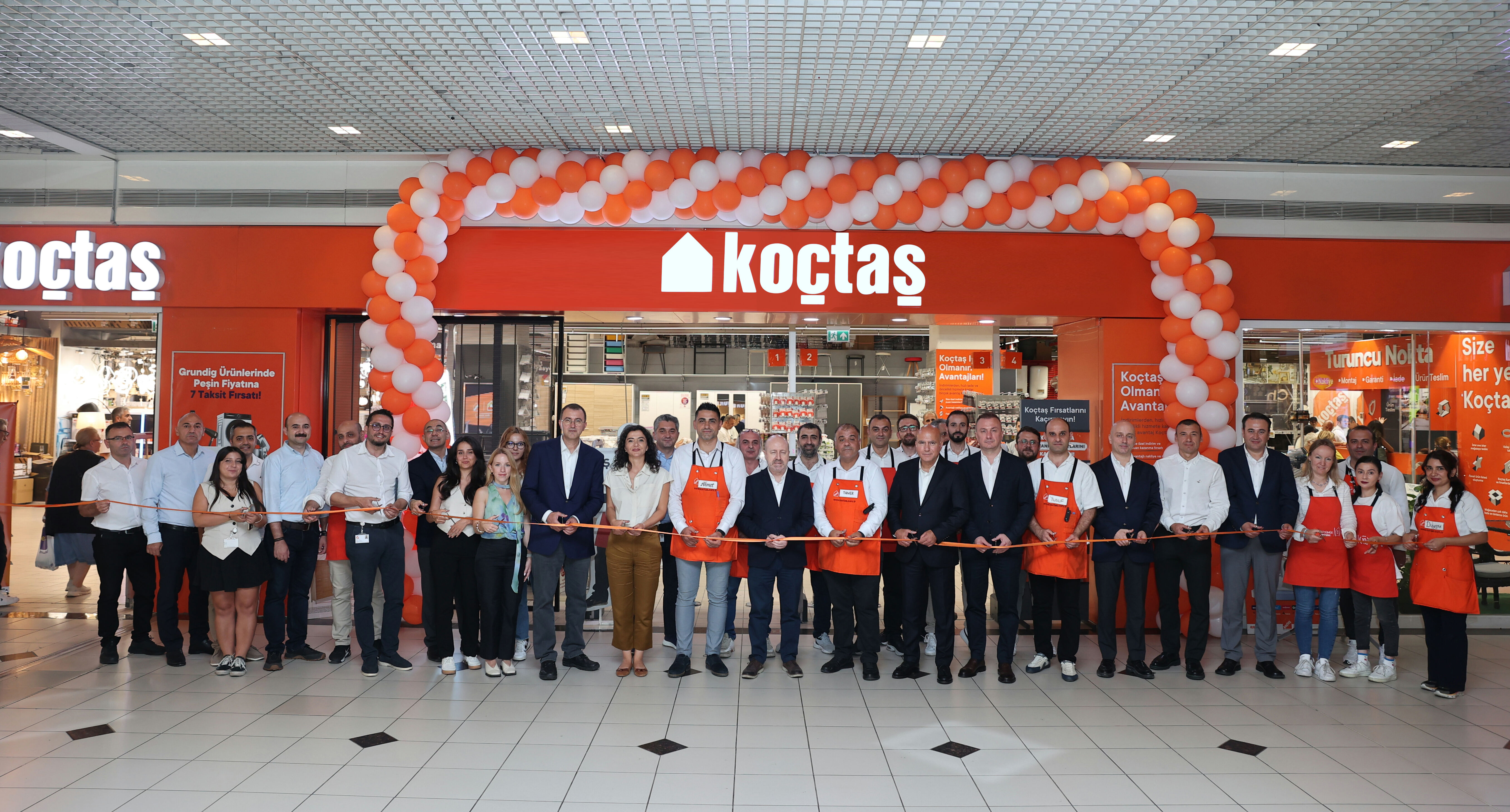 Koçtaş Şişli Cevahir AVM mağazasını yeni konseptle hizmete açtı