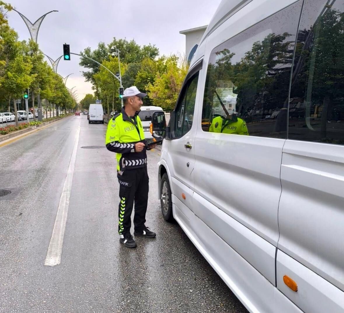 Kırşehir'de okul çevrelerinde denetim yapıldı