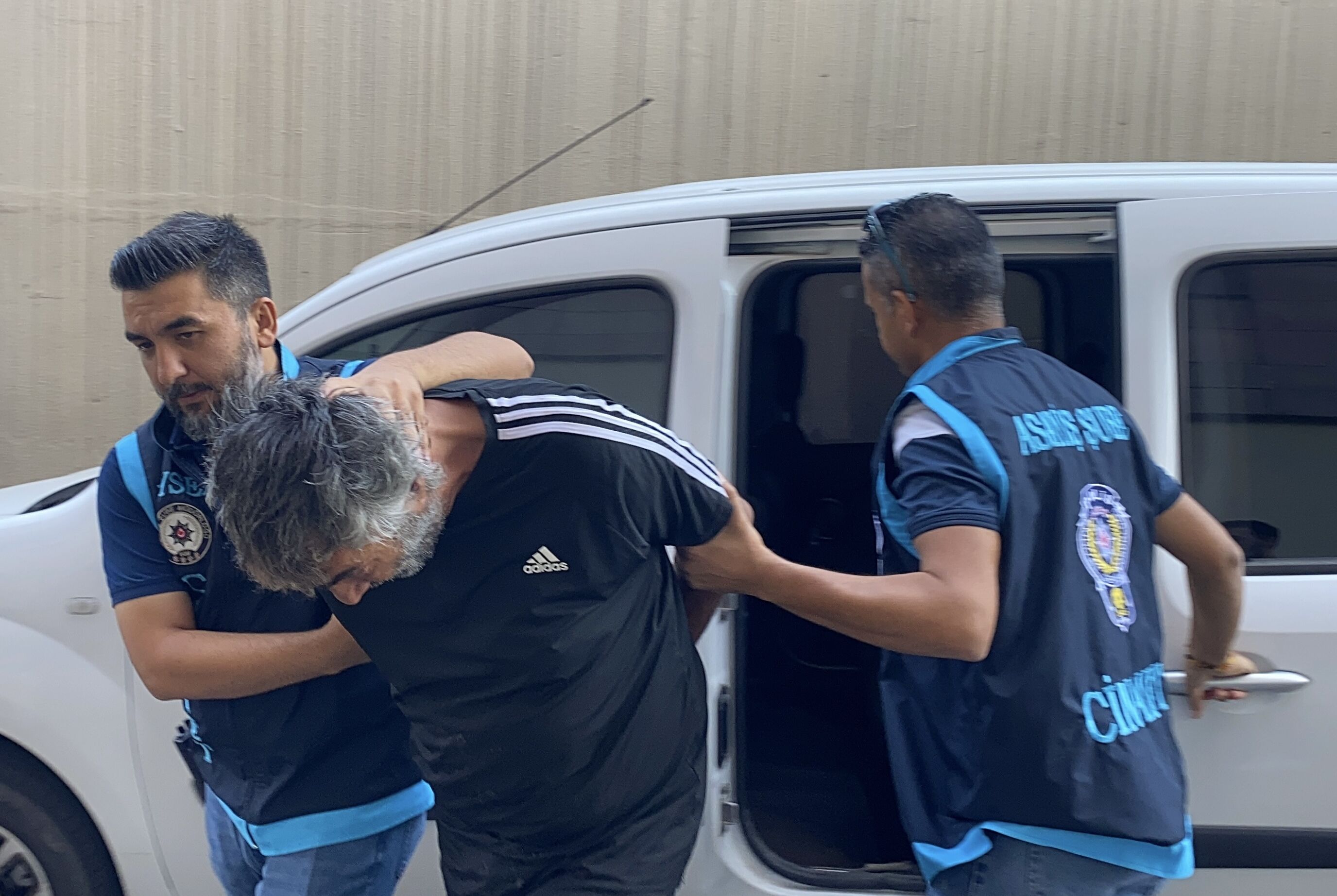 Kayseri'de apartman görevlisini bıçaklayarak öldürdüğü gerekçesiyle yakalanan şüpheli tutuklandı