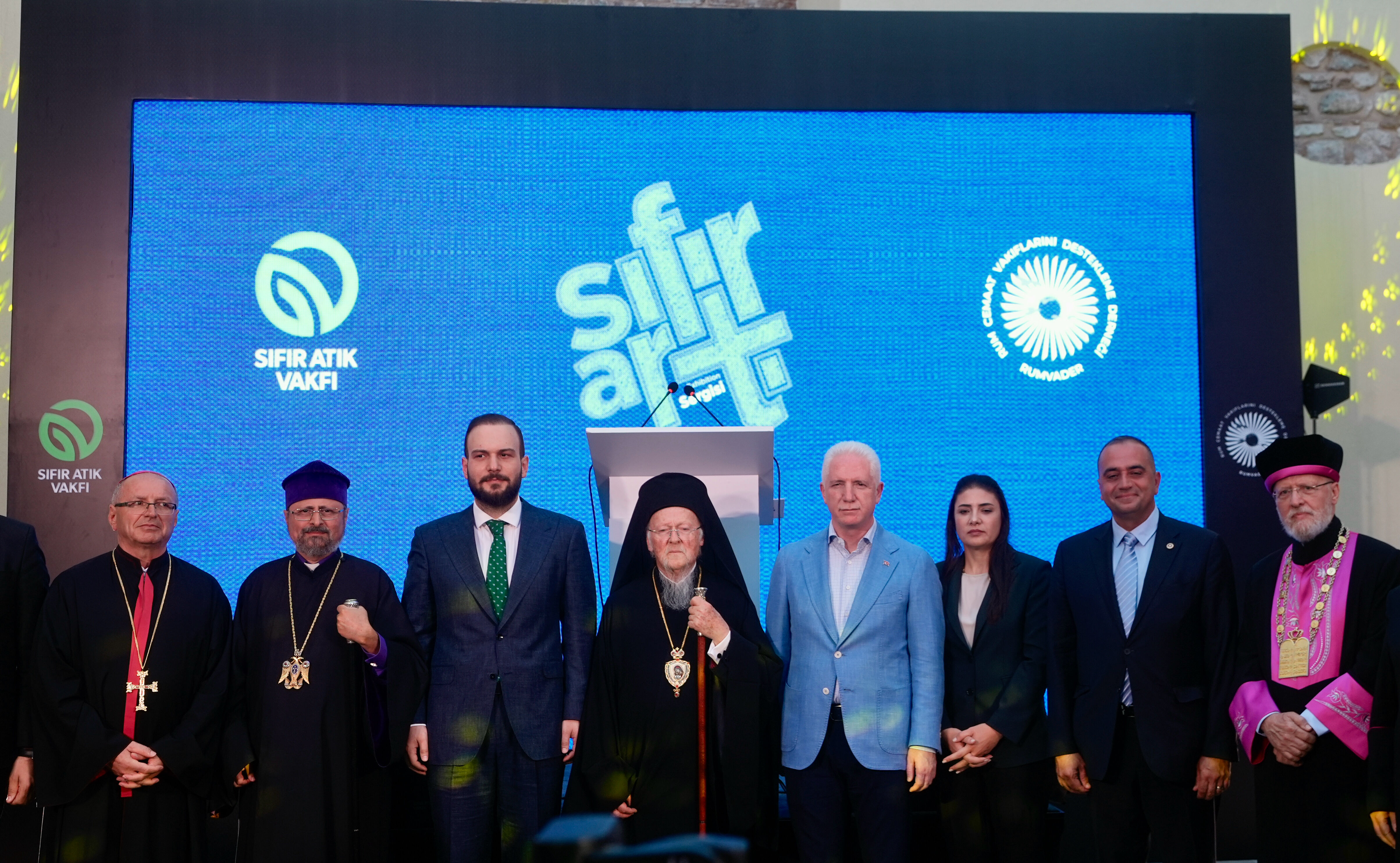 'Sıfır Artı' sergisinin kapanış resepsiyonu Maraşlı Rum İlkokulu'nda yapıldı