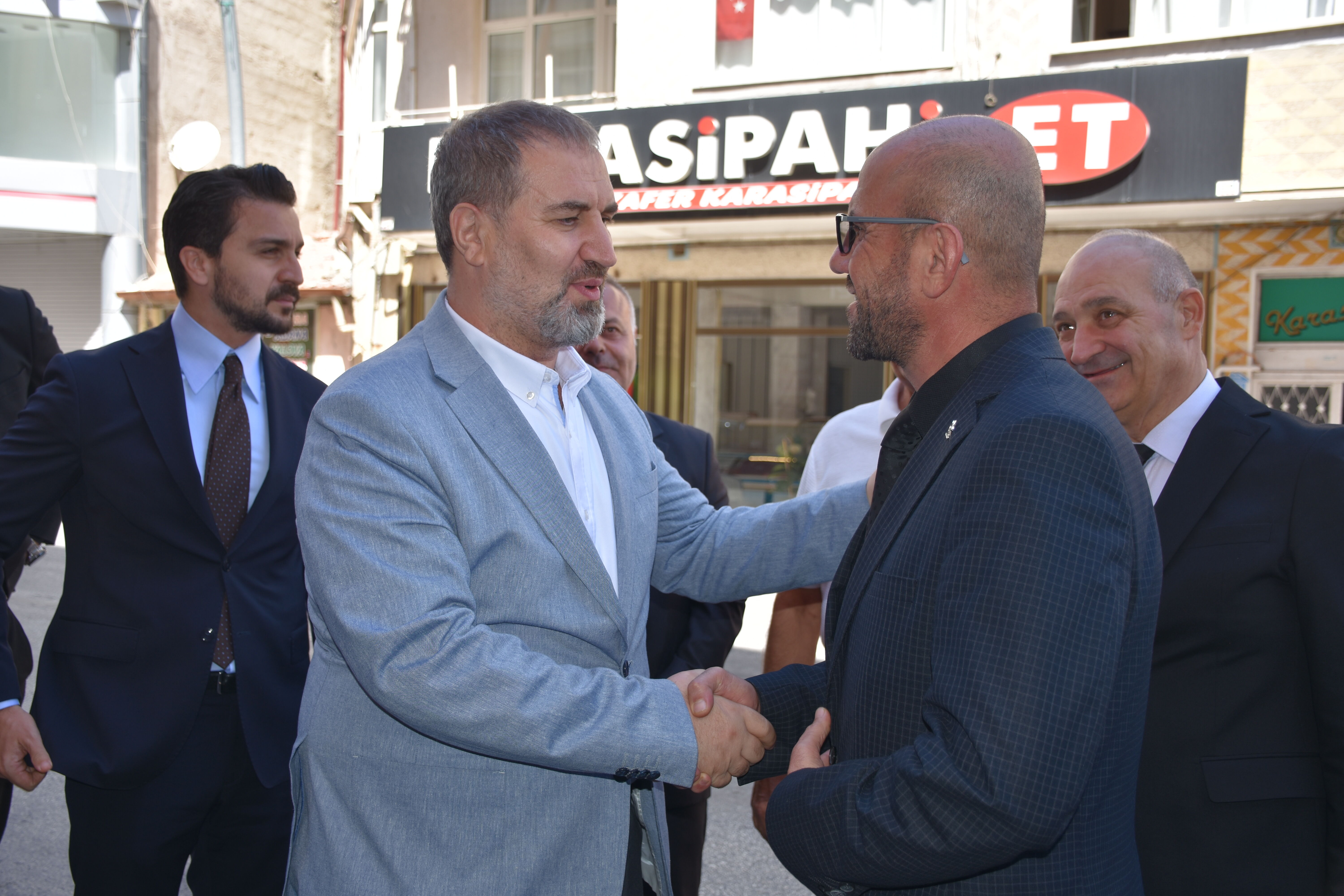 AK Parti Genel Başkan Yardımcısı Şen, Karaman'da 'Türkiye Yüzyılı Buluşmaları'nda konuştu: