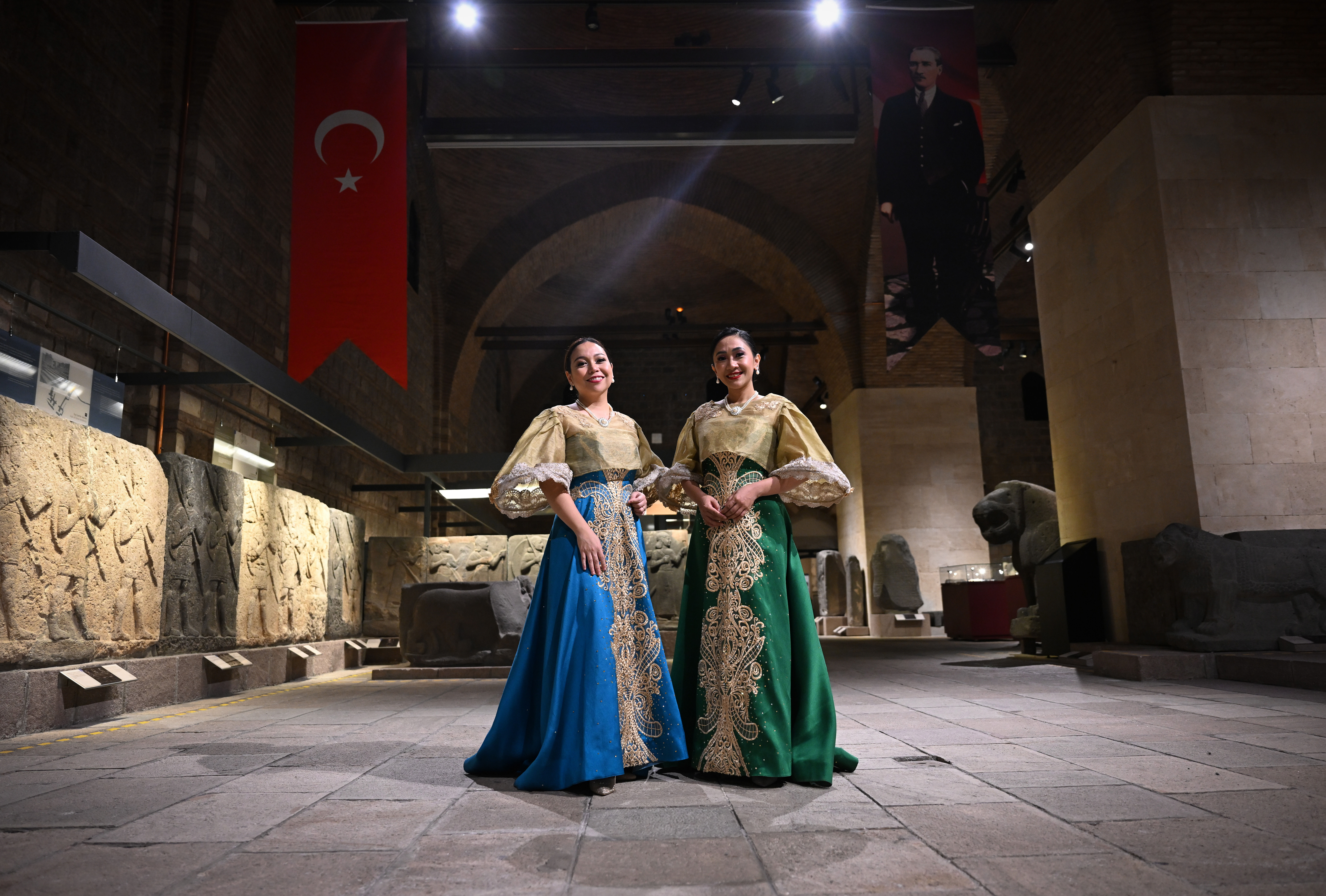 Filipinli soprano ikilisi 'The Nightingales', Türk kültüründen övgüyle bahsetti