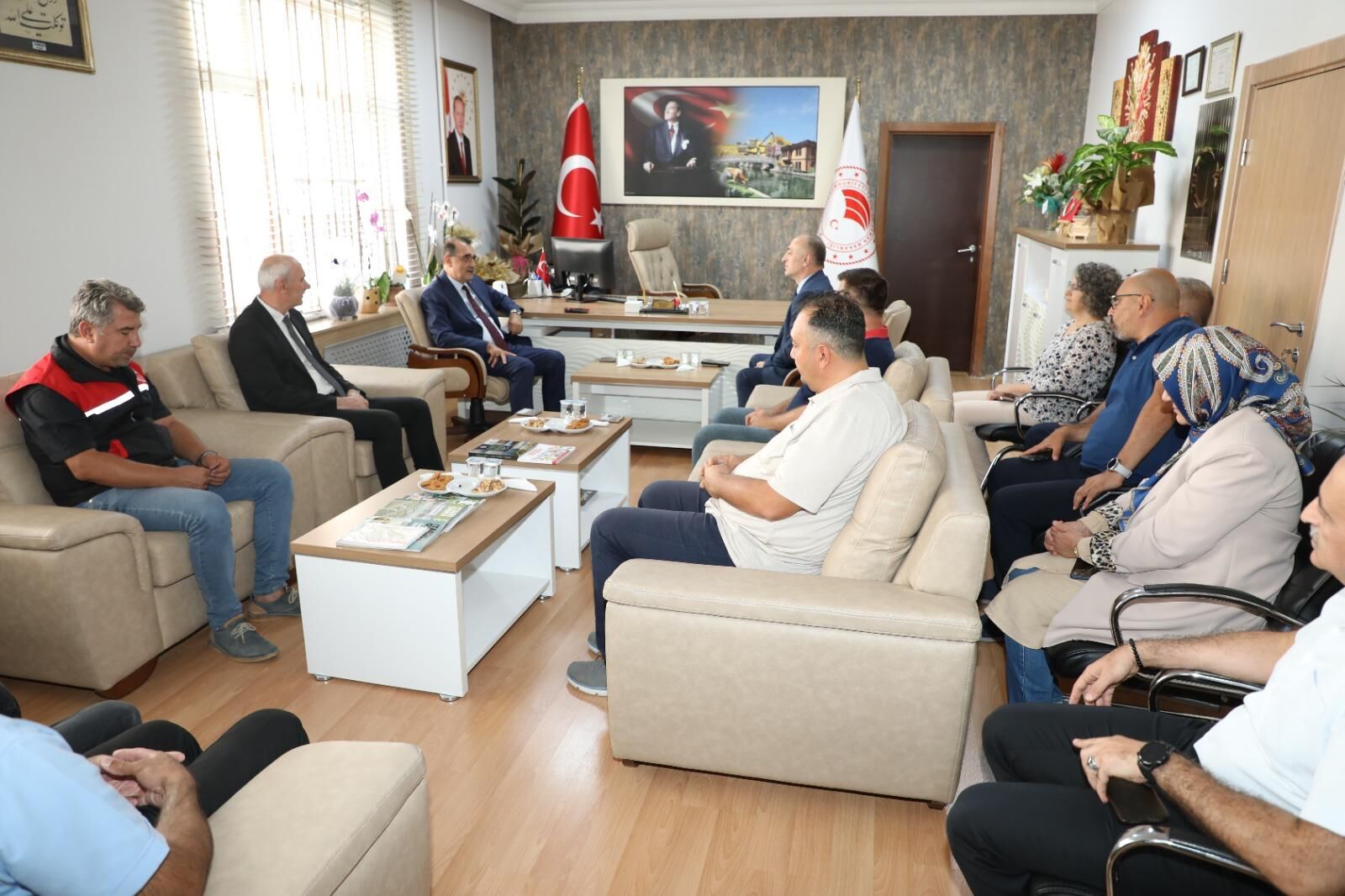AK Parti'li Dönmez'den İl Tarım ve Orman Müdürü Çil'e ziyaret