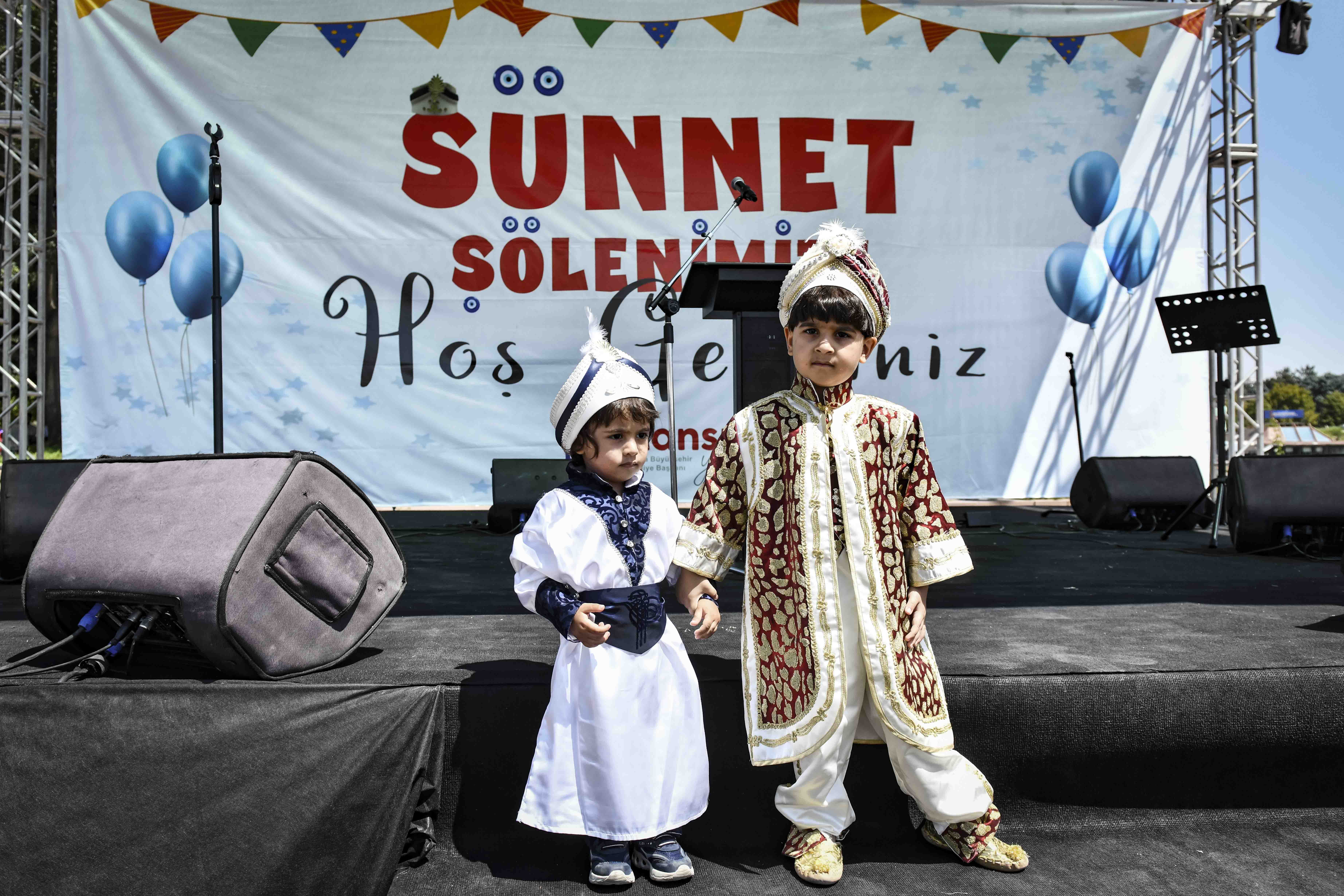 Başkentte bin çocuk için 'toplu sünnet şöleni' düzenlendi