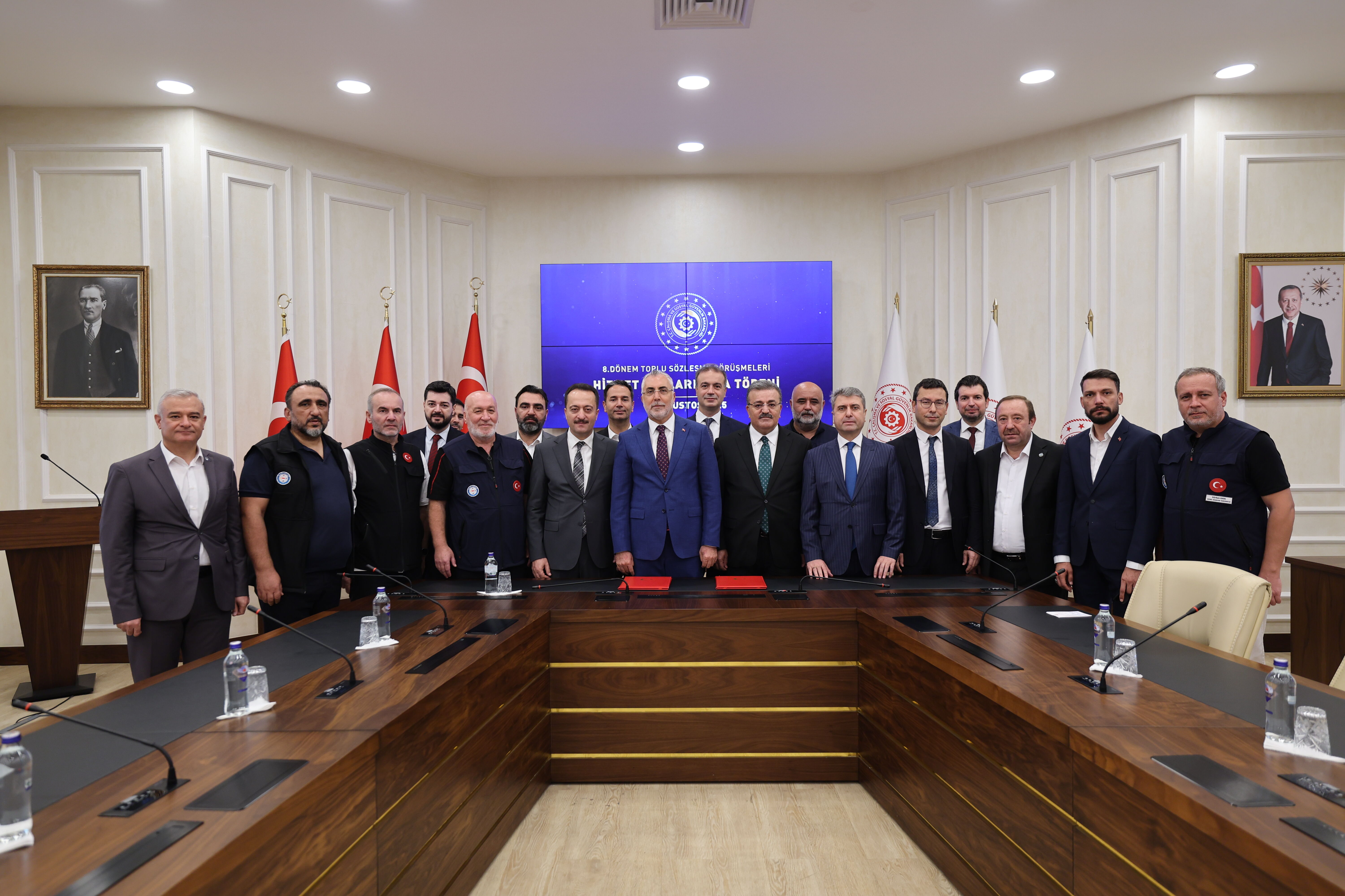 Çalışma ve Sosyal Güvenlik Bakanı Işıkhan'dan, kamu toplu sözleşme görüşmelerine ilişkin açıklama: