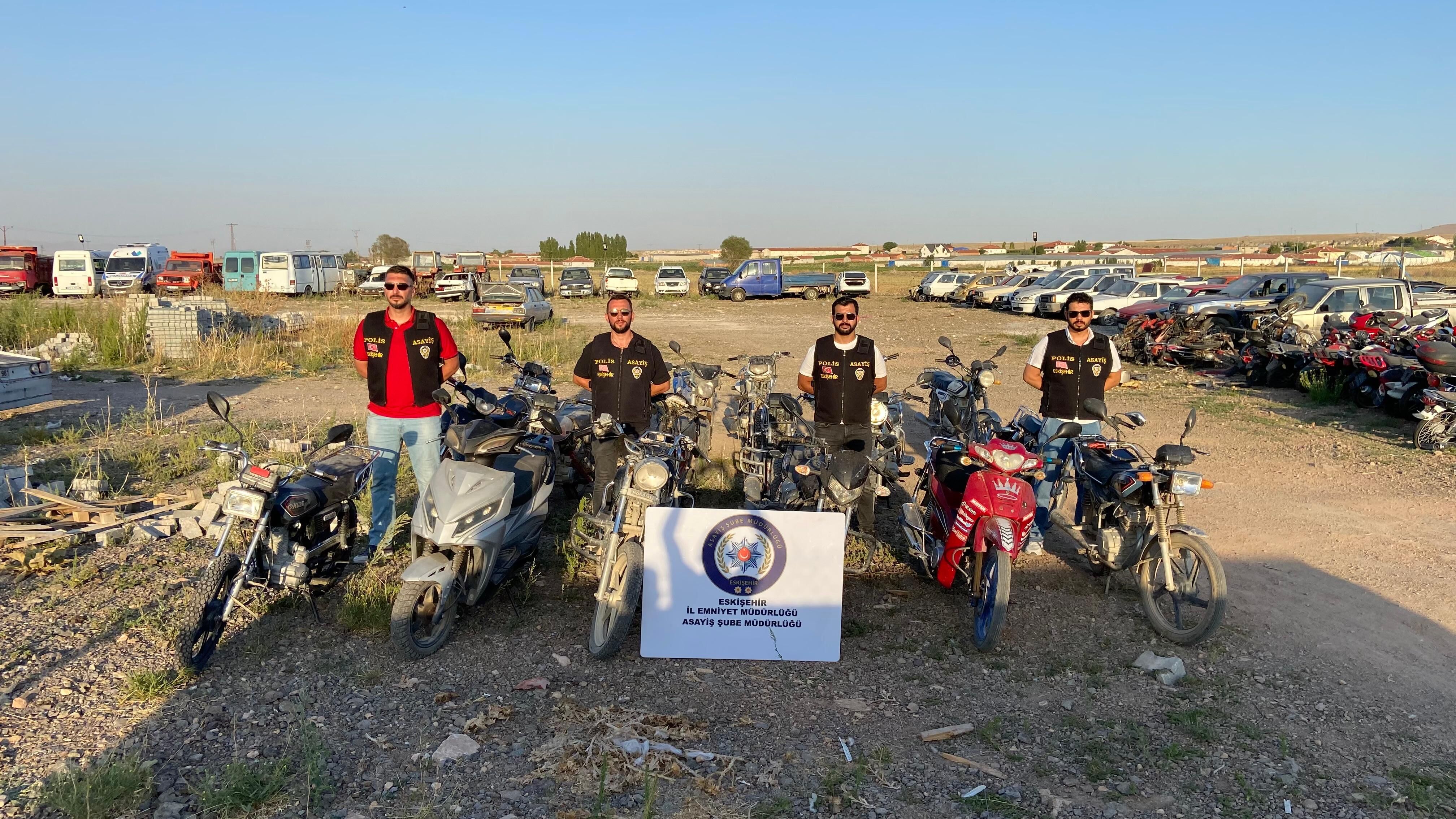 Çifteler ve Mahmudiye'de motosiklet denetimi yapıldı