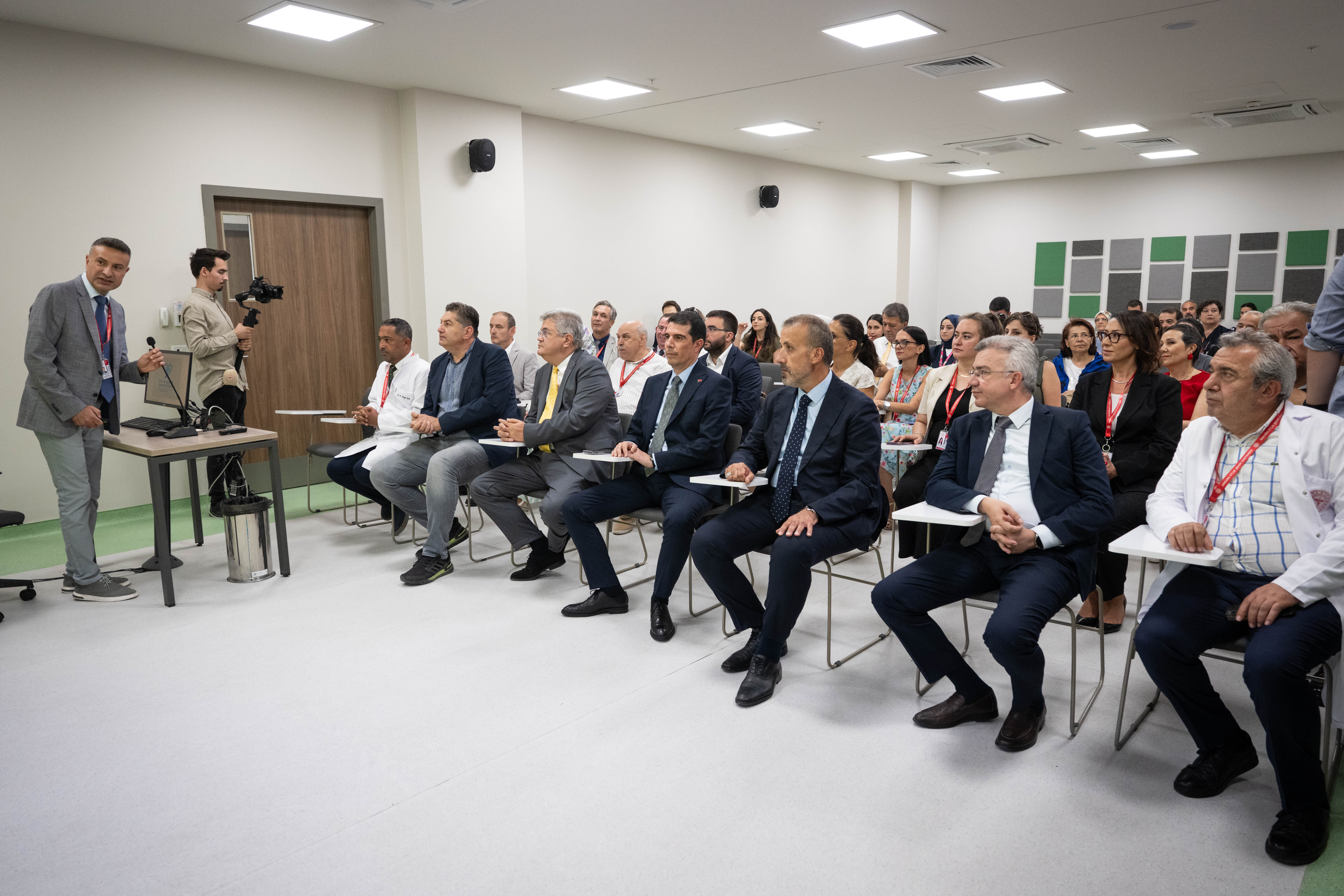 Etlik Şehir Hastanesi'nde 'Bütünleşik ve Önleyici Kanser Merkezi' açıldı