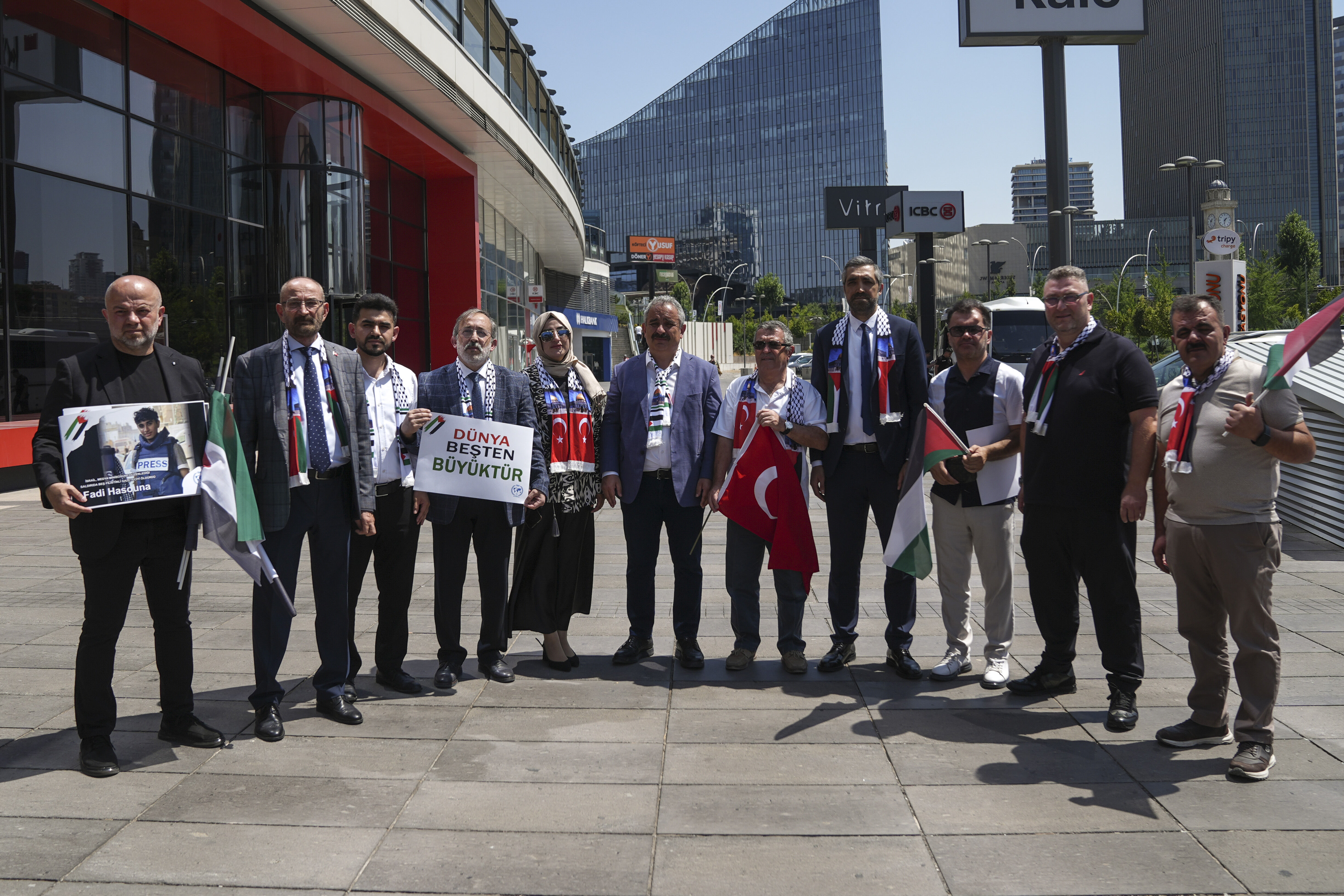 Türkiye Basın Federasyonundan İsrail'in Gazze'ye ve gazetecilere yönelik saldırılarına tepki