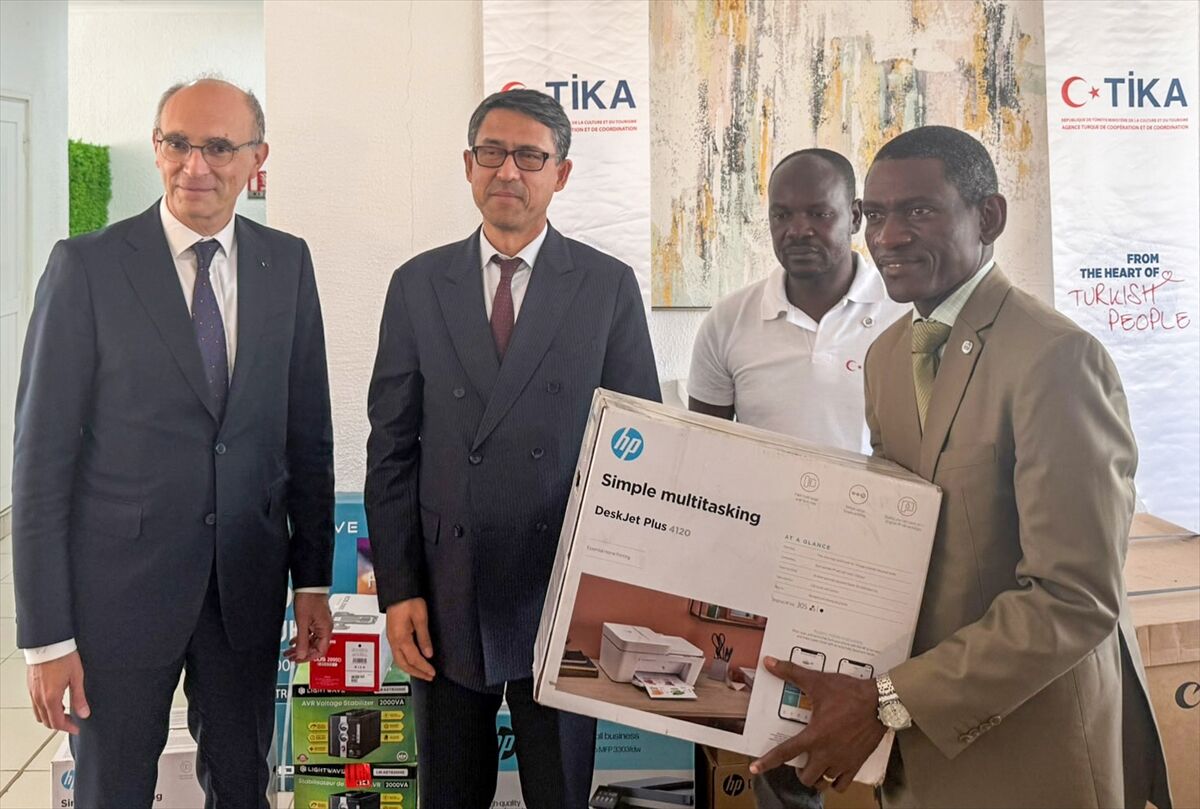 Gabon'da mesleki eğitim altyapısına TİKA'dan destek