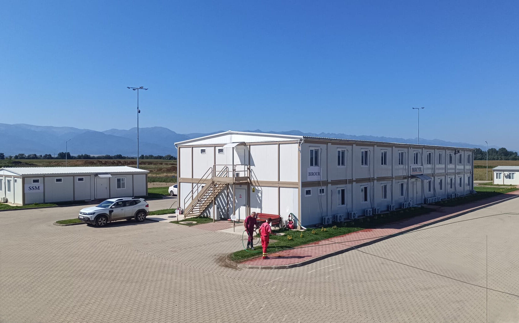 Karmod, Romanya'da otoyol projesi için konteyner şantiye yapıları kurdu